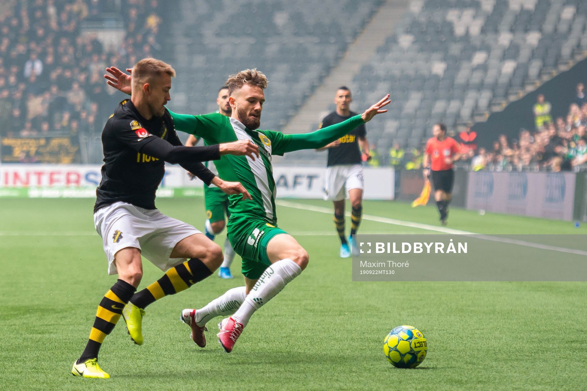s Robert Lundström och Hammarbys Simon Sandberg
