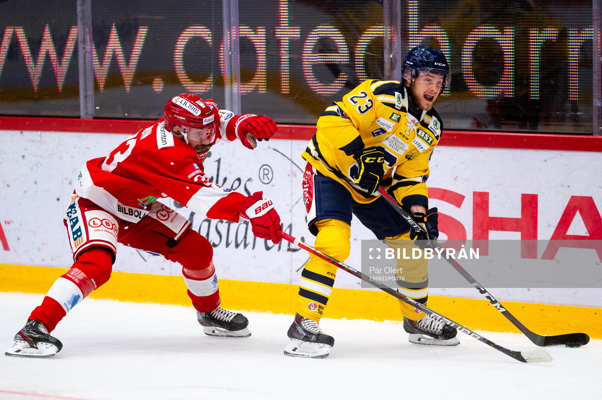 Timrås Albin Lundin och Södertäljes Bobbo Pettersson