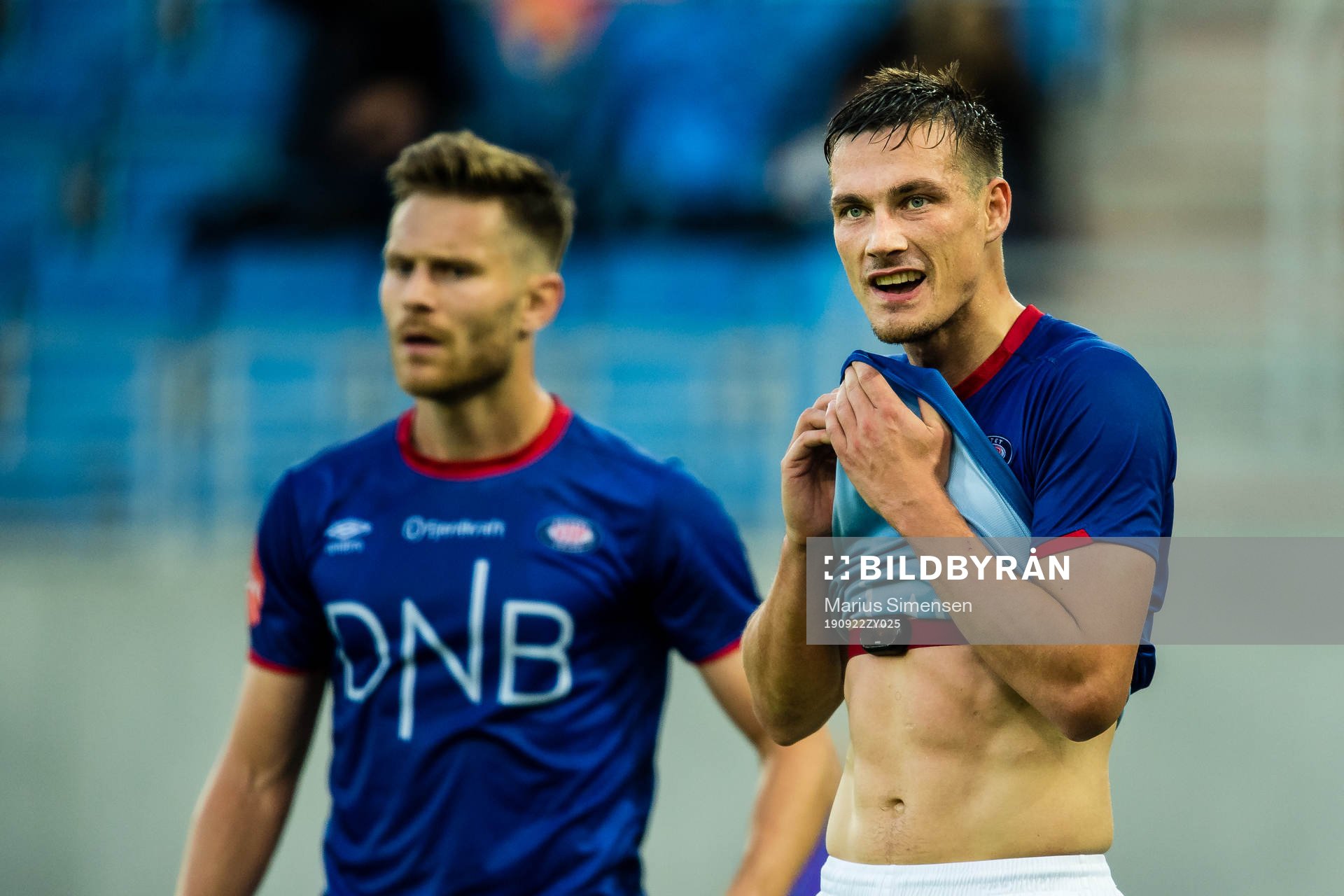 Matthias Vilhjalmsson and Johan Lædre Bjørdal of Vålerenga looks dejected during the Eliteserien match between Vålerenga and Viking on September 22, 2019 in Oslo.