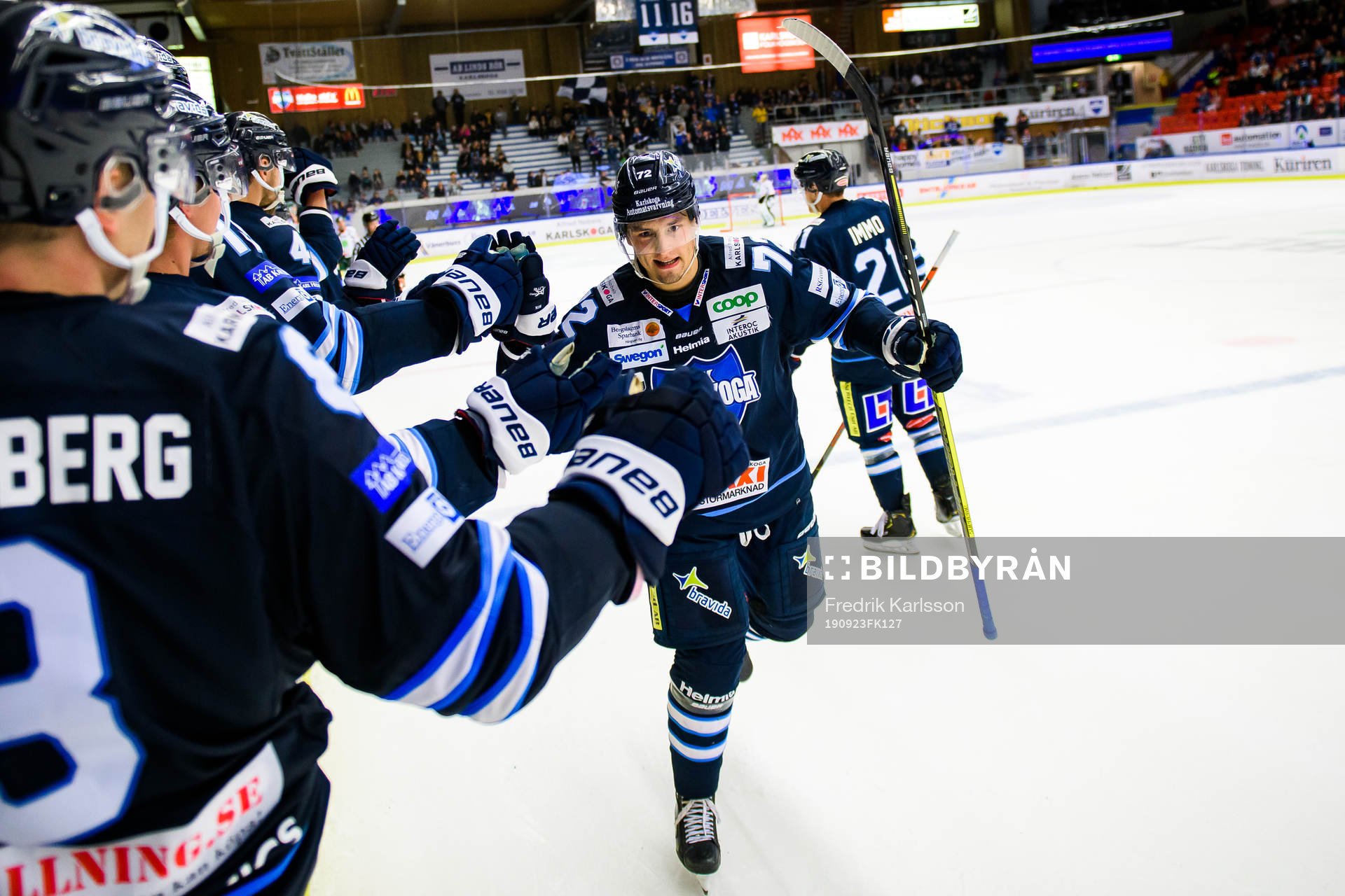 Karlskogas Filip Ahl jublar