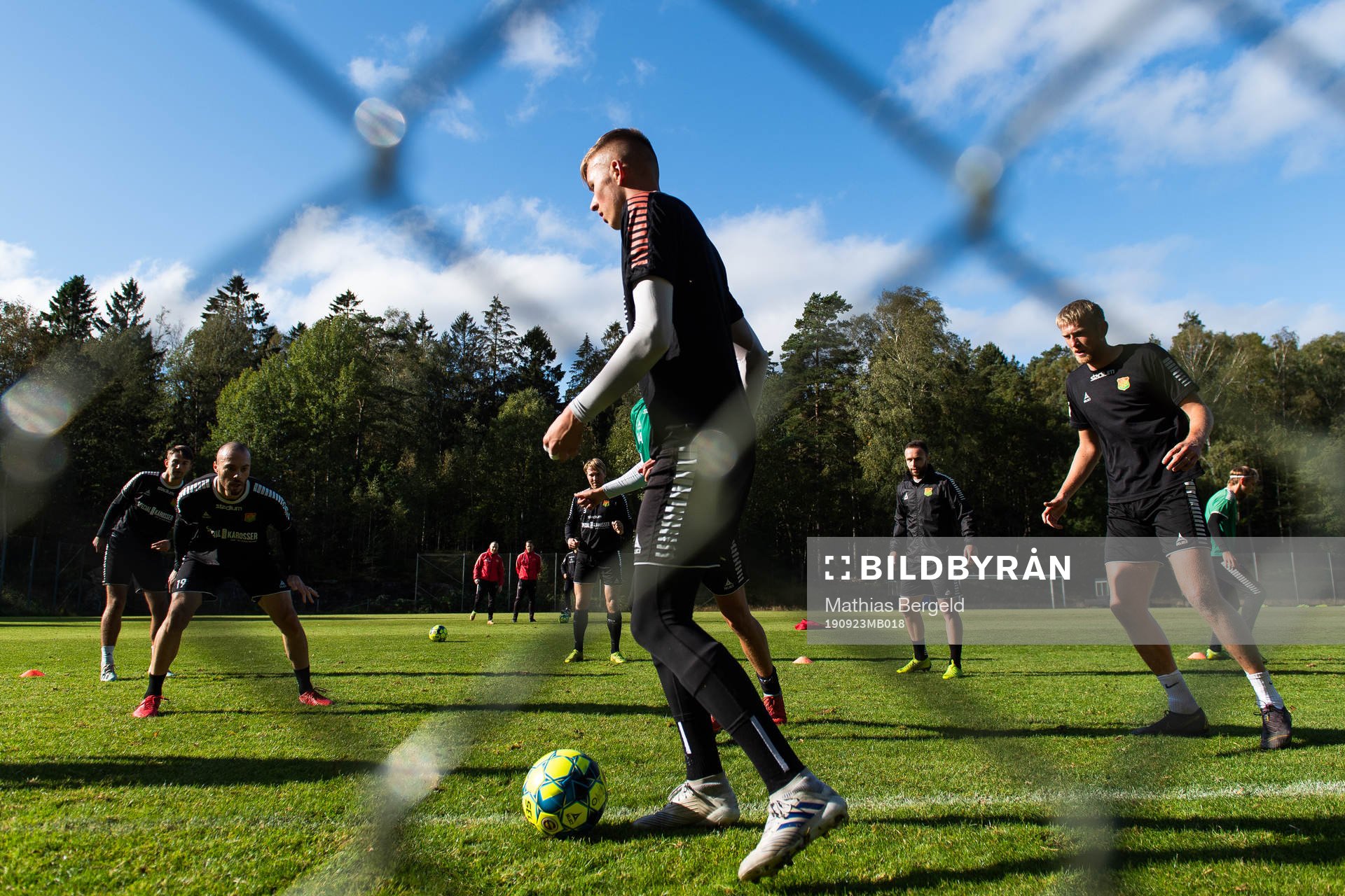 Carl Elfgren Nyström under en fotbollsträning med superettanlaget Gais den 23 september 2019 i Göteborg.