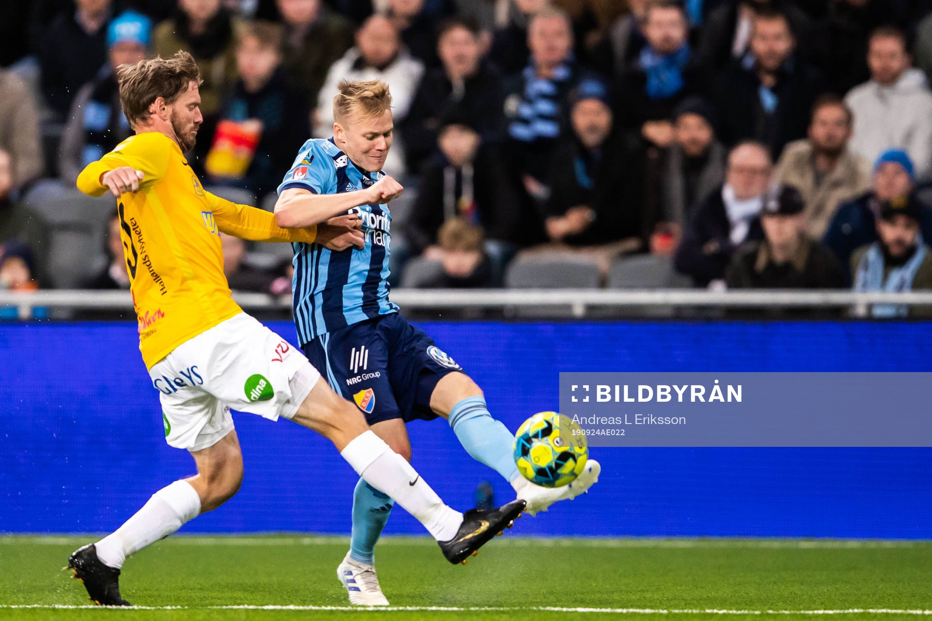 Falkenbergs Karl Söderström och Djurgårdens Elliot Käck