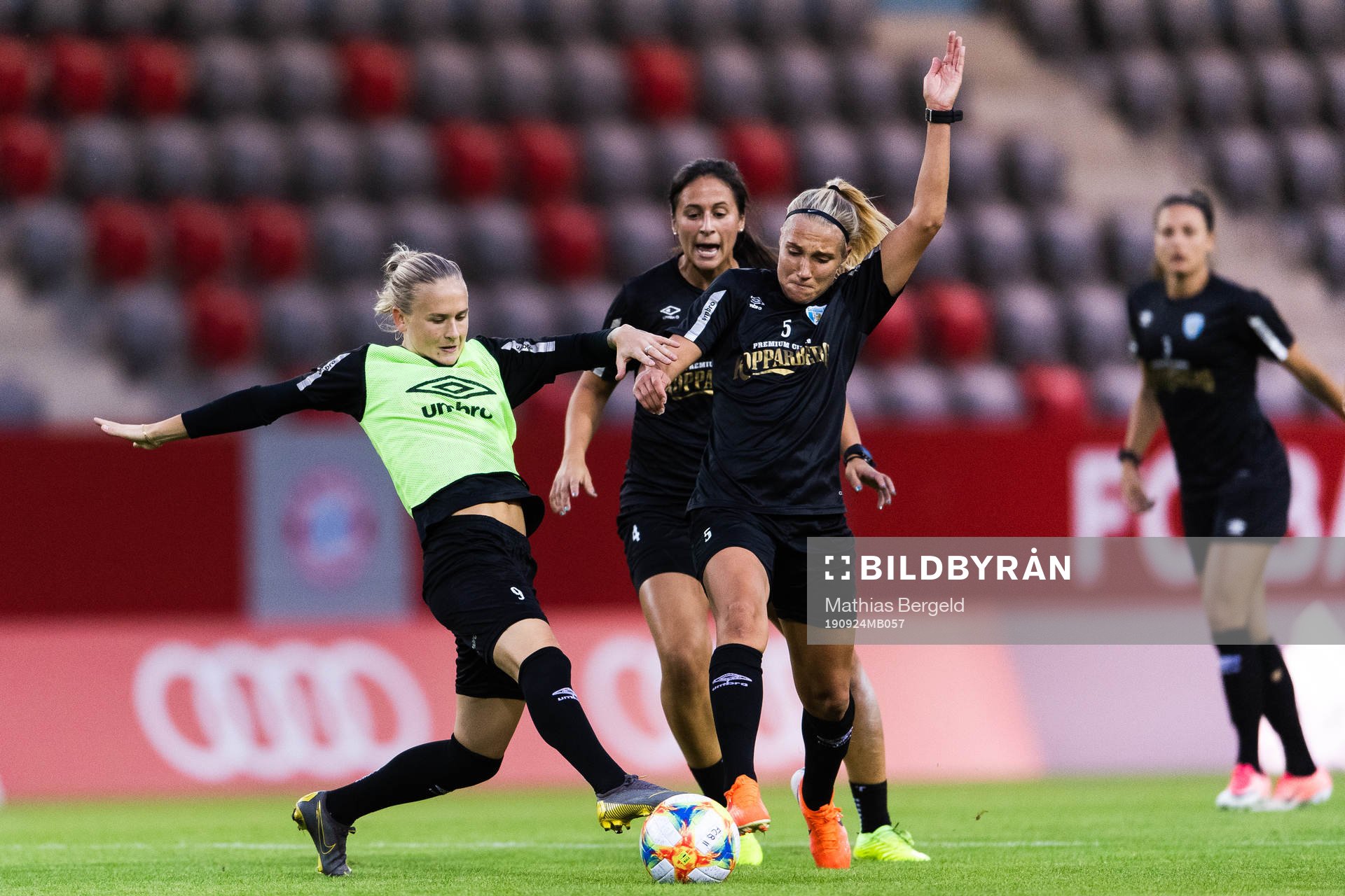 Filippa Curmark and Emma Koivisto of Göteborg