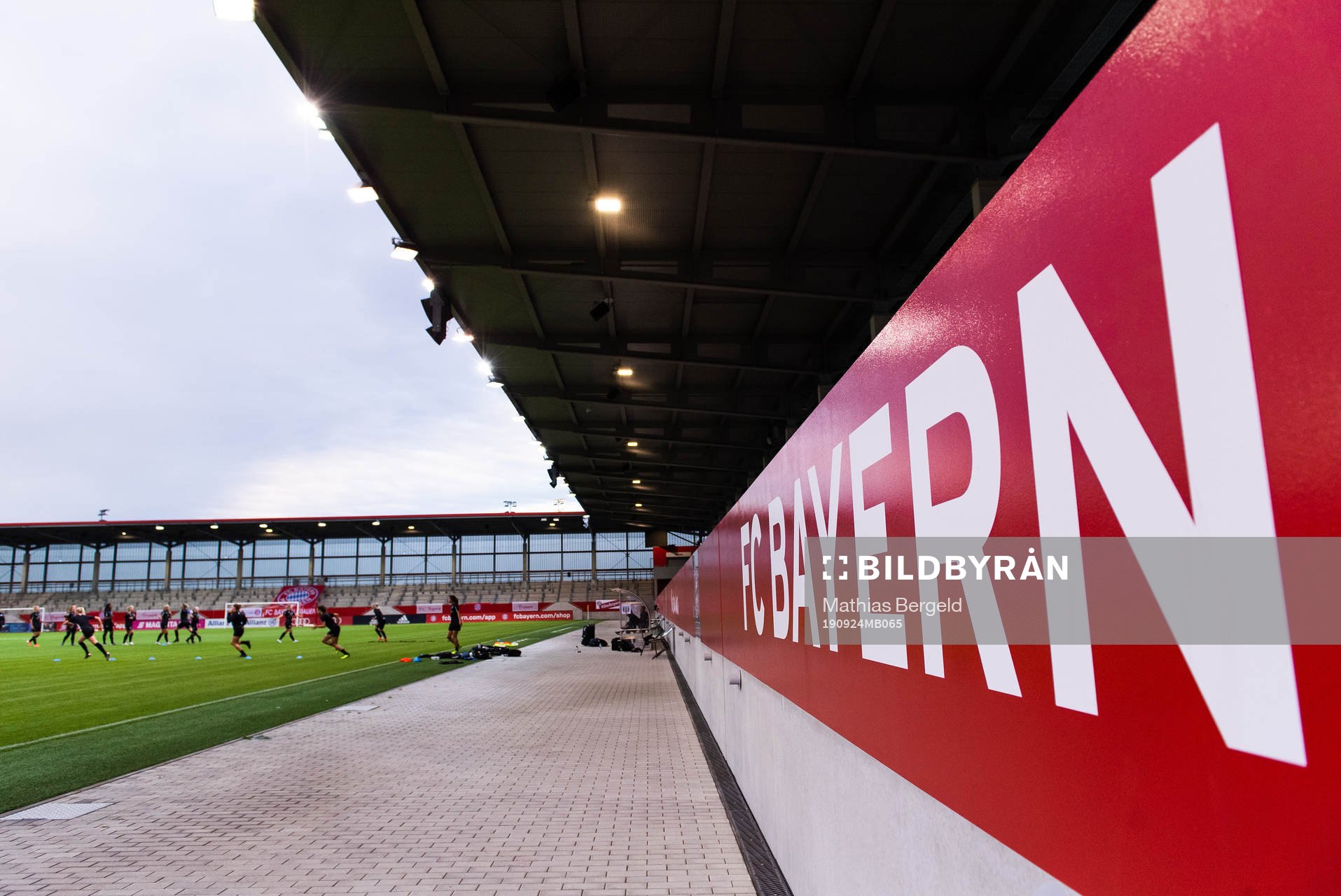 A FC Bayern sign