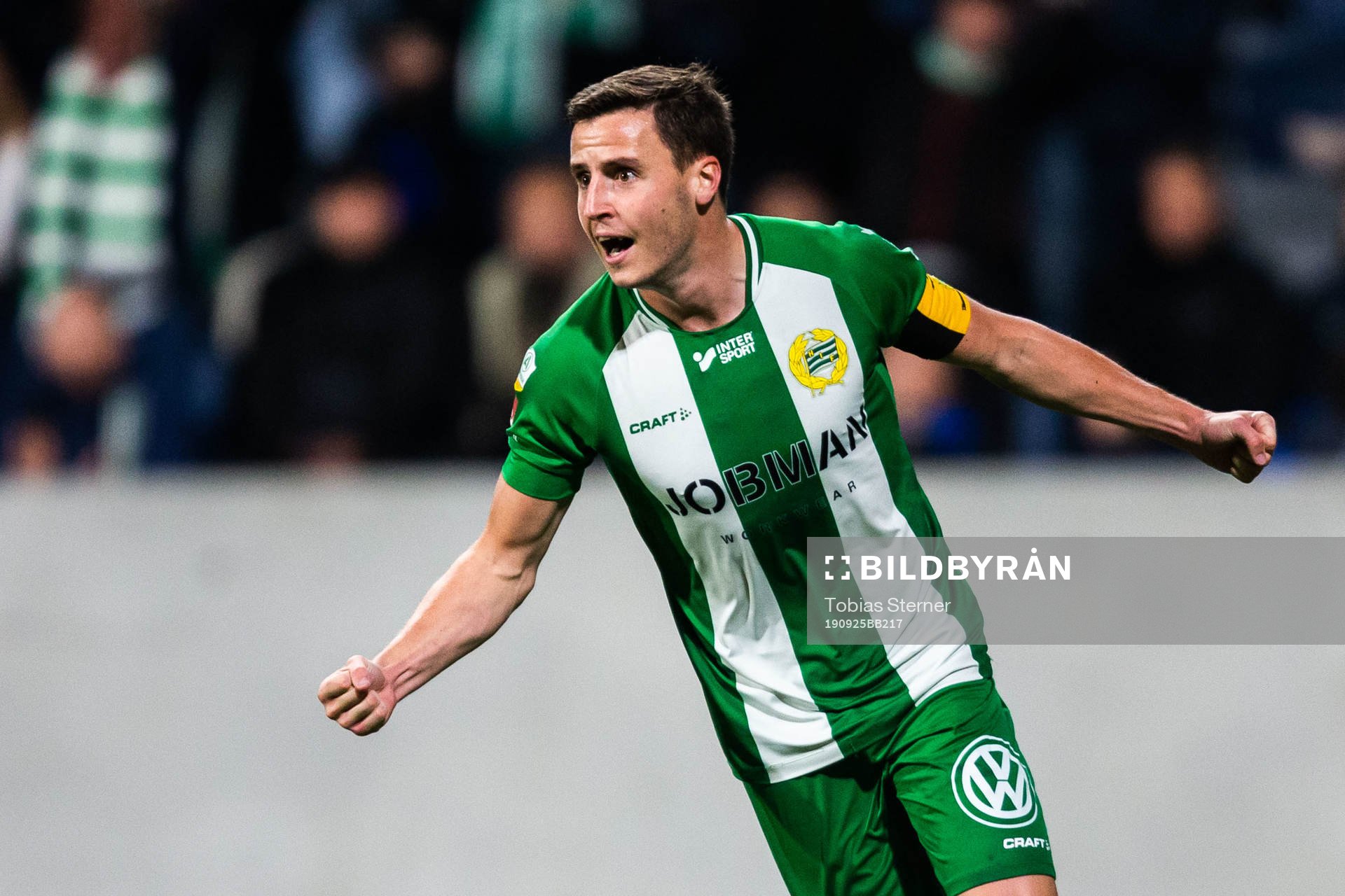 Hammarbys Jeppe Andersen jublar efter 0-2 under fotbollsmatchen i Allsvenskan mellan Sirius och Hammarby den 25 september 2019 i Uppsala.