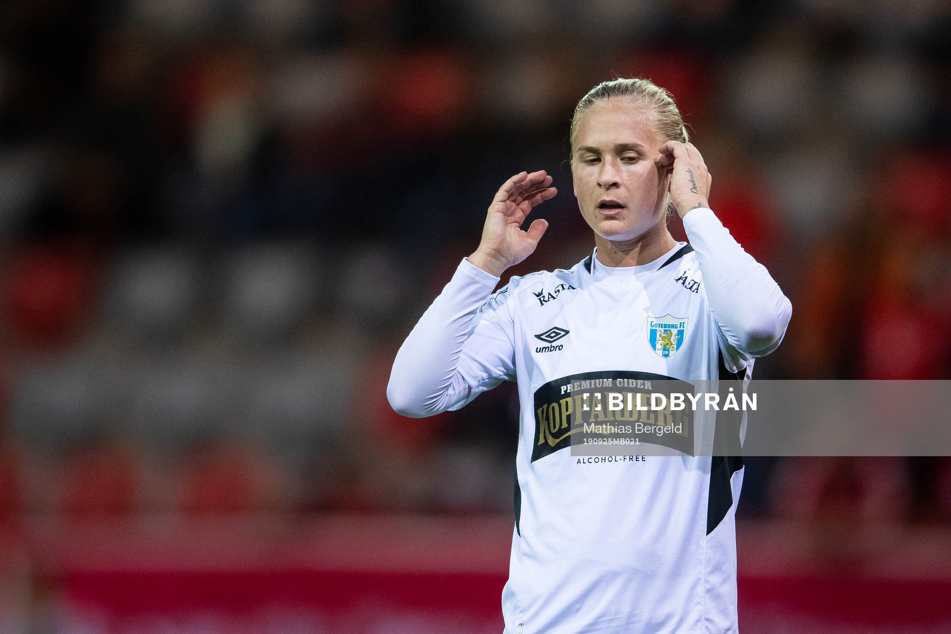 Filippa Curmark of Göteborg looks dejected