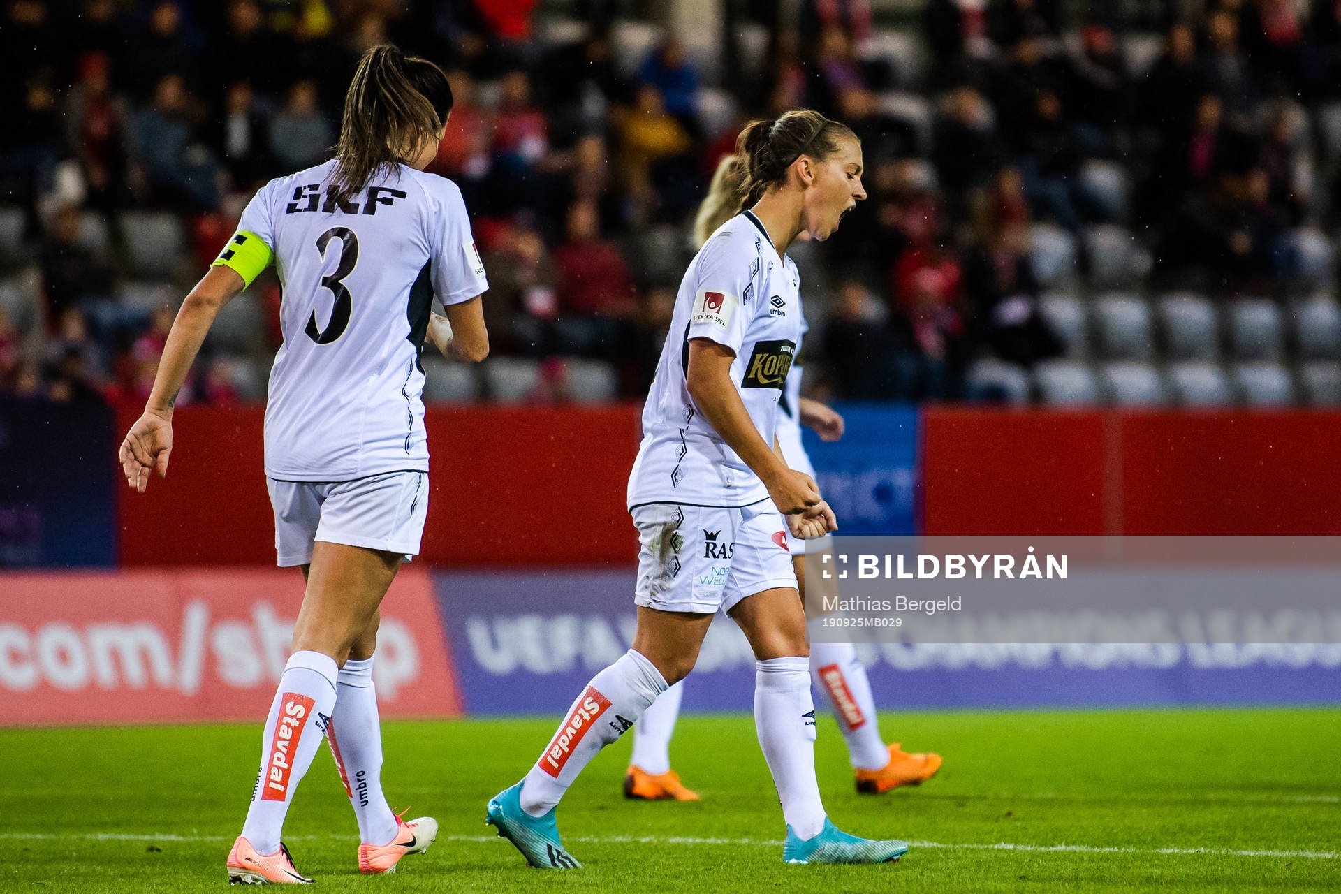 Julia Zigiotti Olme of Göteborg looks dejected