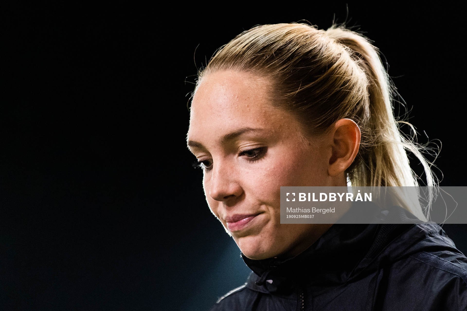 Elin Rubensson of Göteborg looks dejected