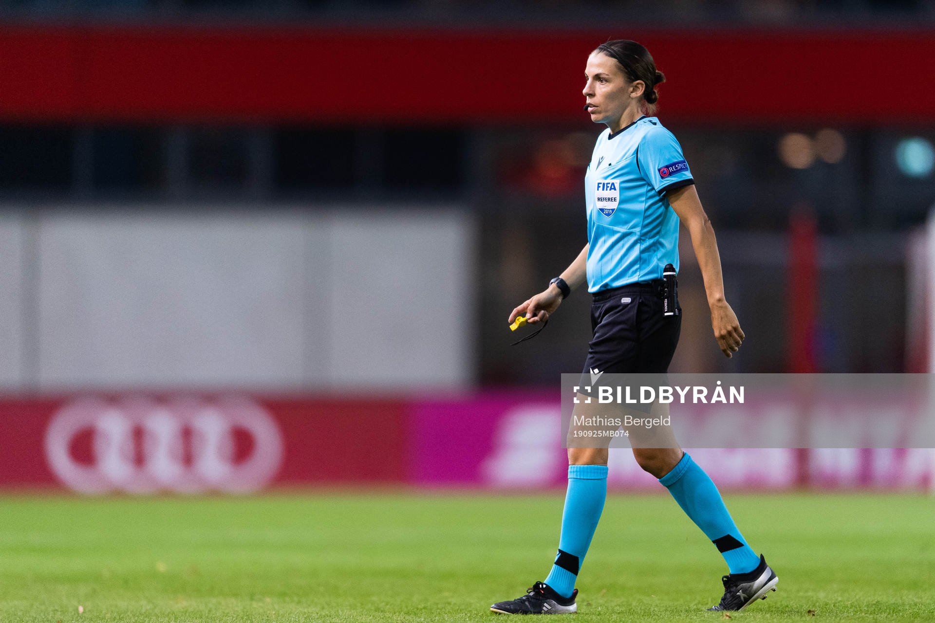 Referee Stéphanie Frappart