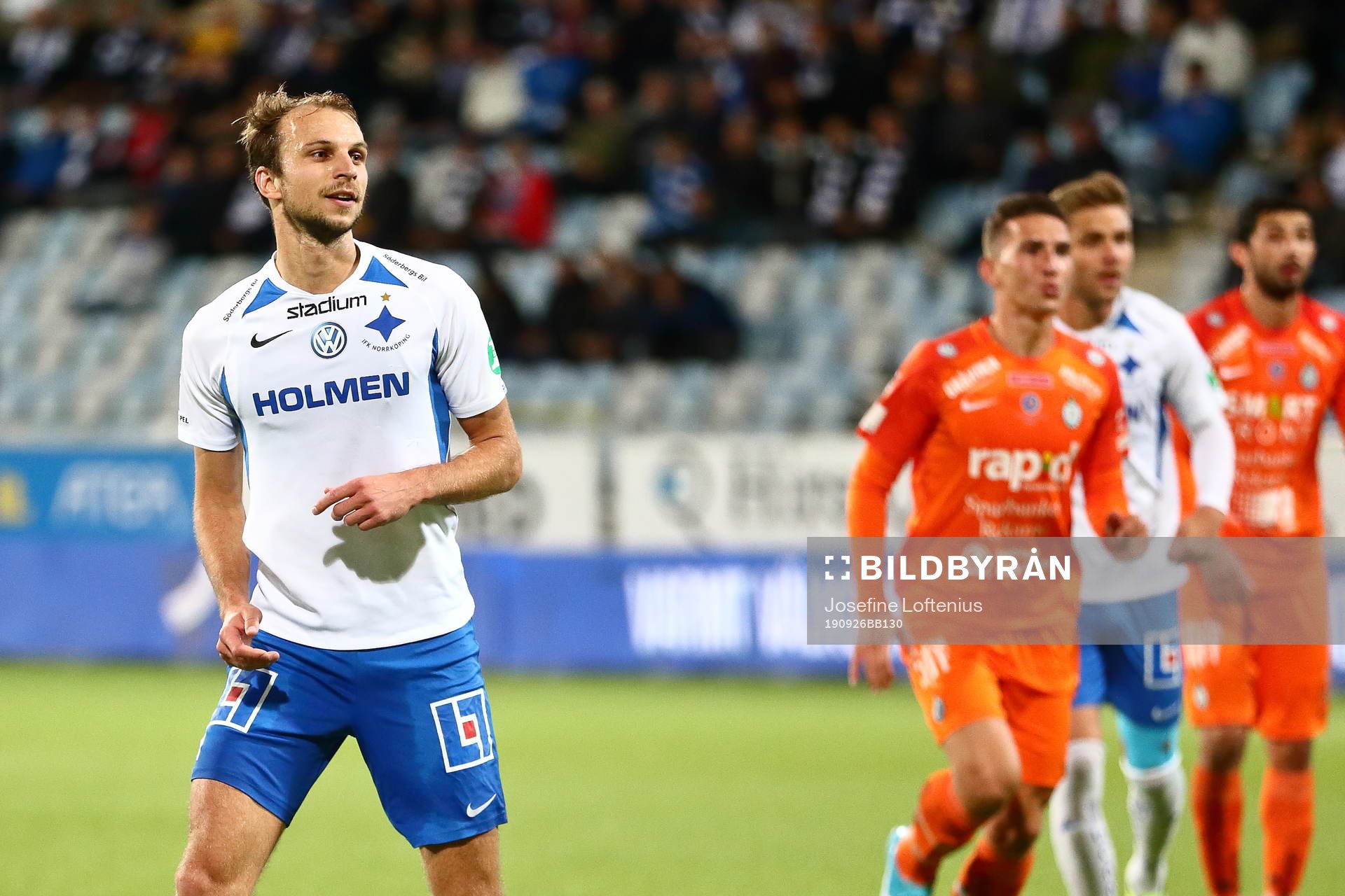 IFK Norrköpings Lars Krogh Gerson ser bollen gå in i mål