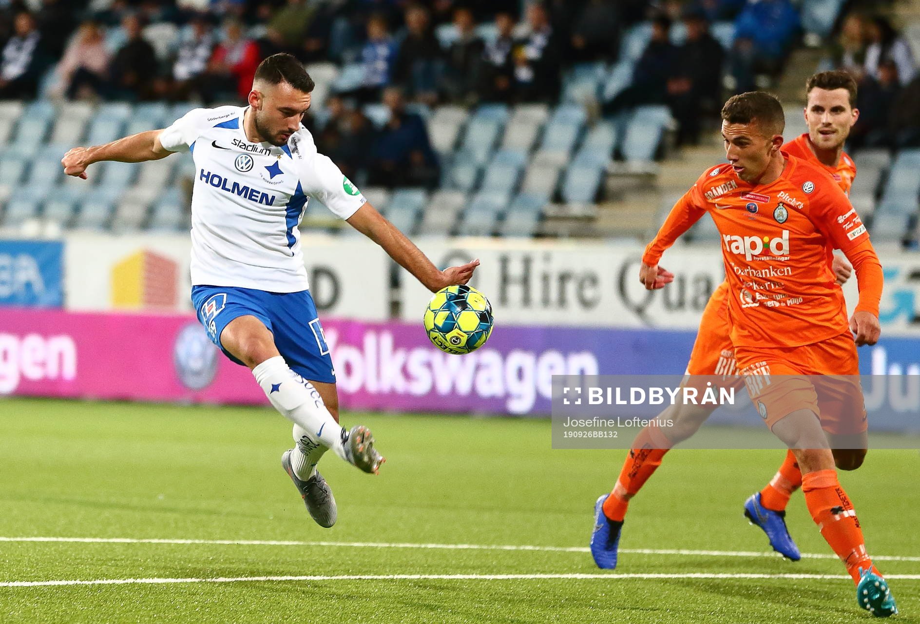IFK Norrköpings Sead Haksabanovic med bollen