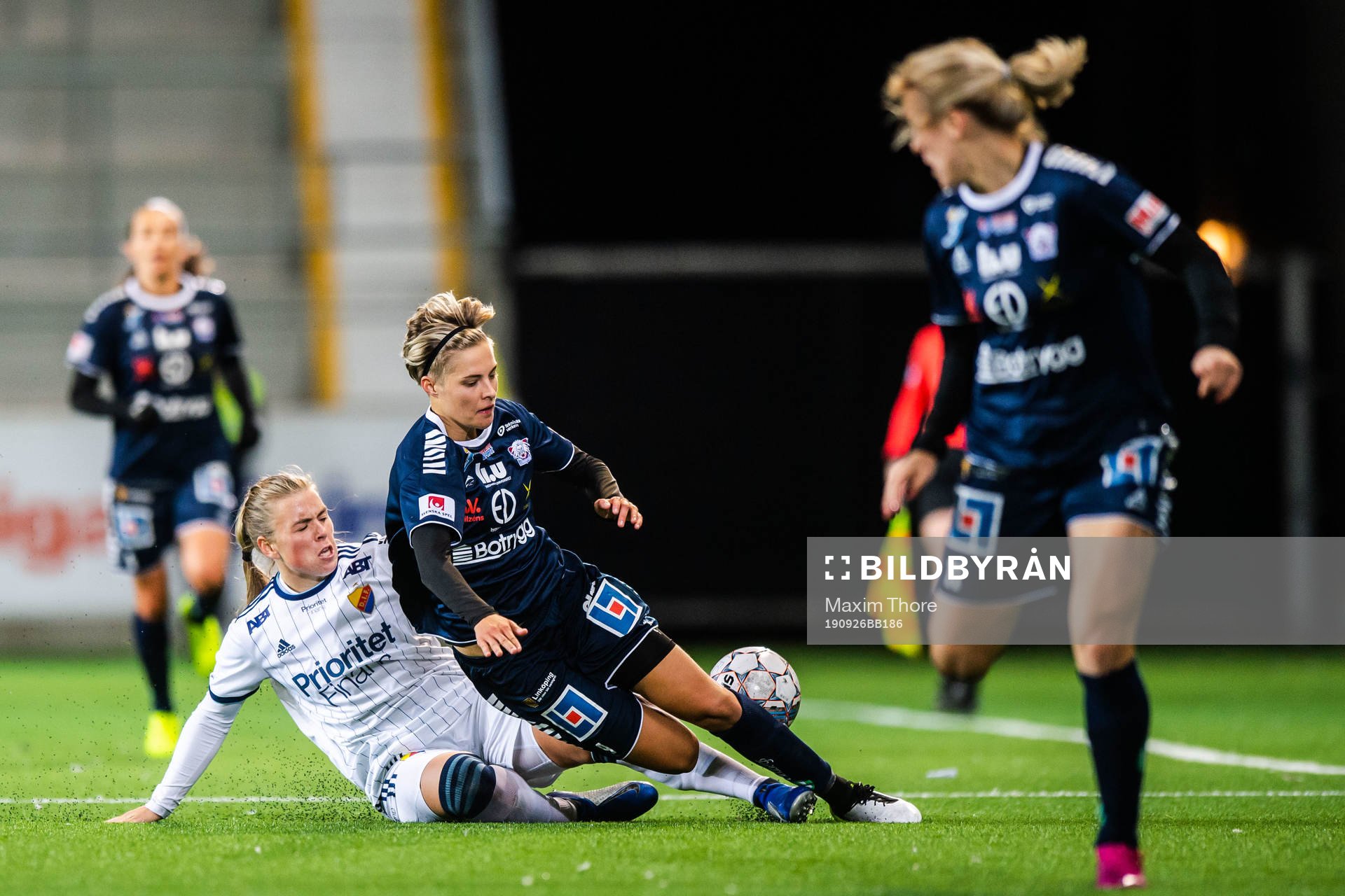 Djurgårdens Ingibjörg Sigurdadottir och Linköpings Lina