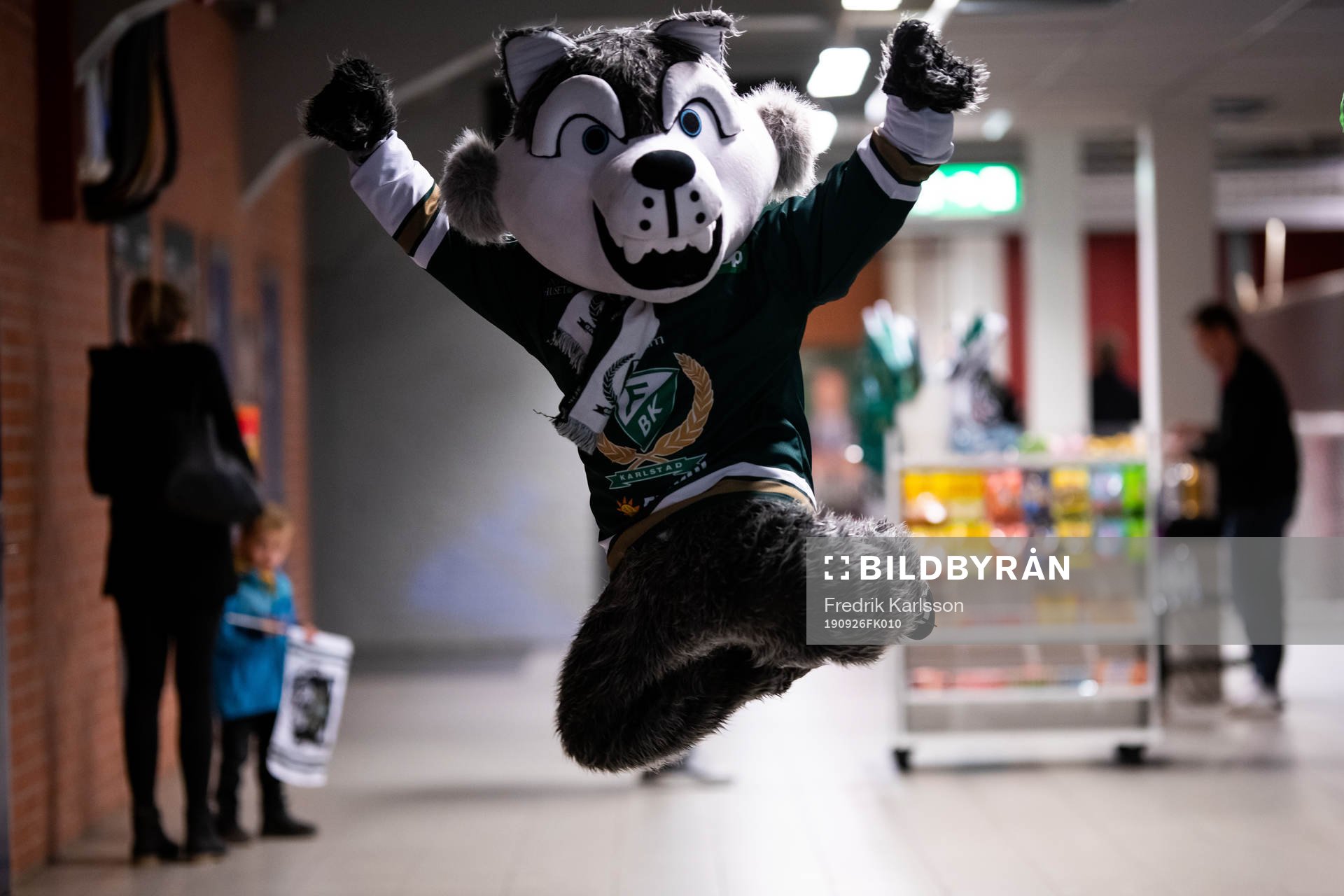 Färjestads maskot Ture Varg