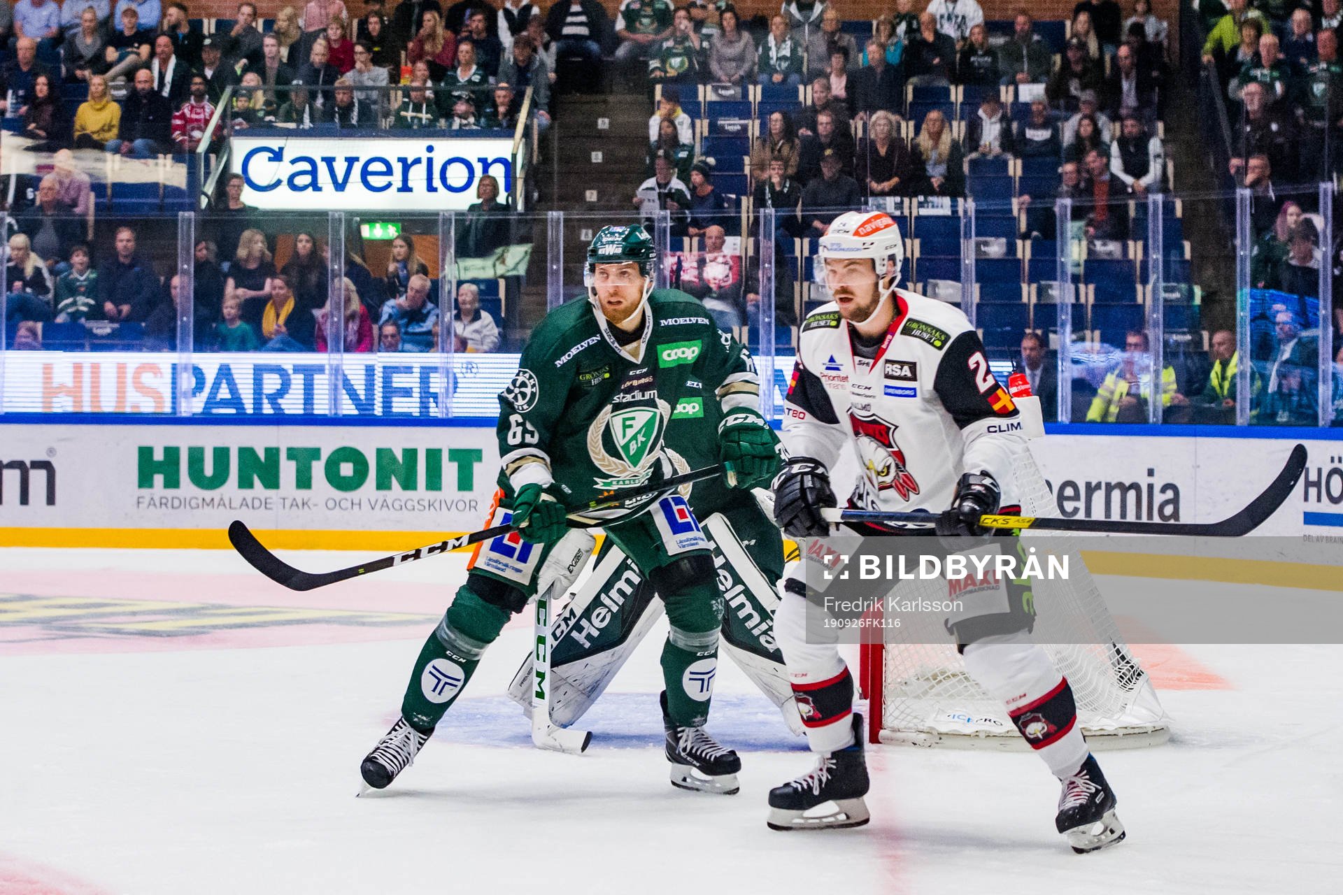 Färjestads Vojtech Mozik och Malmö Redhawks Emil Molin