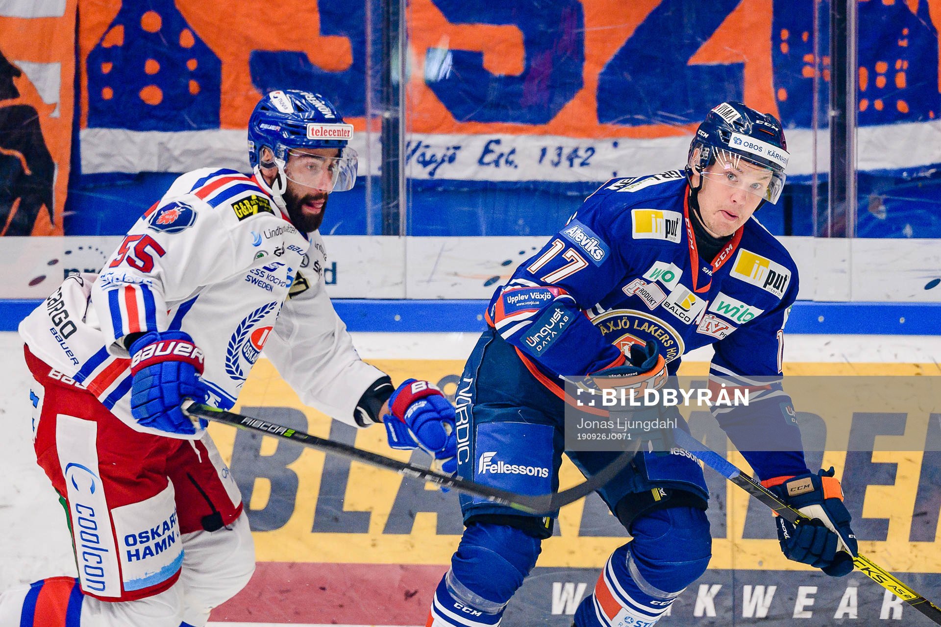 Oskarshamns Johan Alm jagar Växjös Jonas Engström