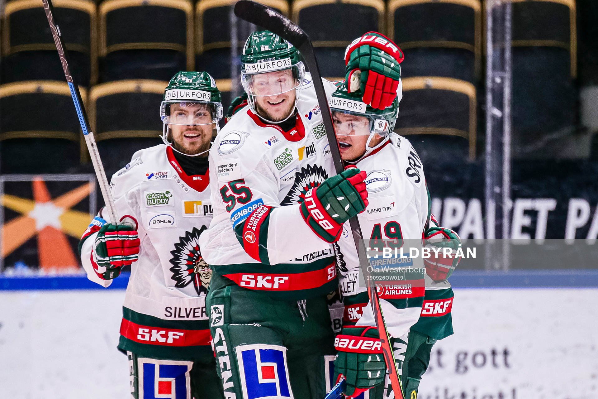 Frölundas spelare jublar