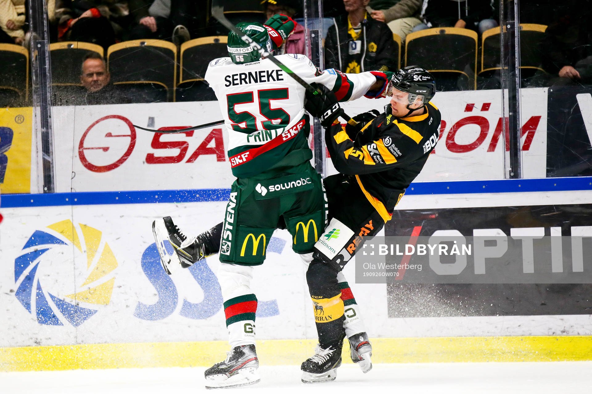Skellefteås Philip Broberg fick ont