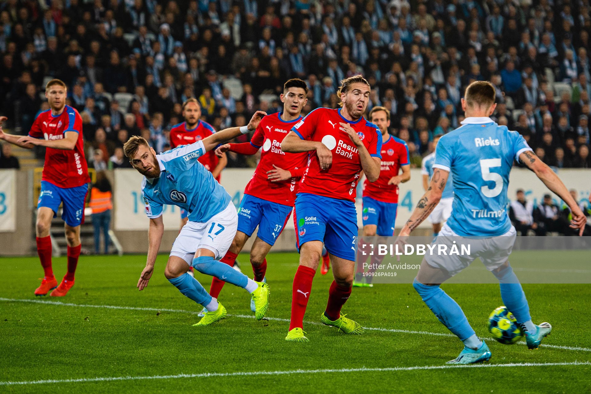 Malmö FFs Sören Rieks skjuter in 1-0