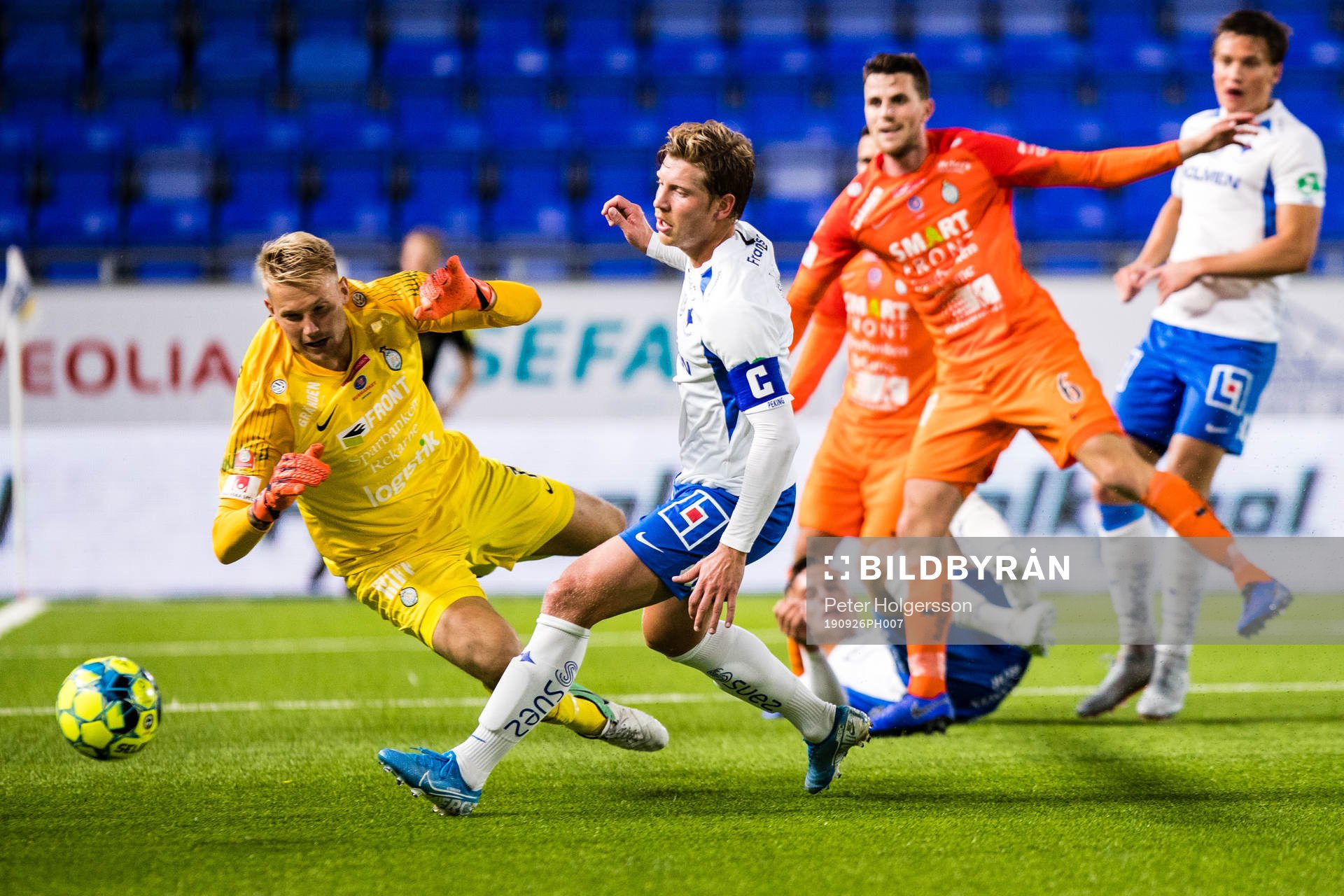 AFC Eskilstunas målvakt Ole Söderberg och IFK