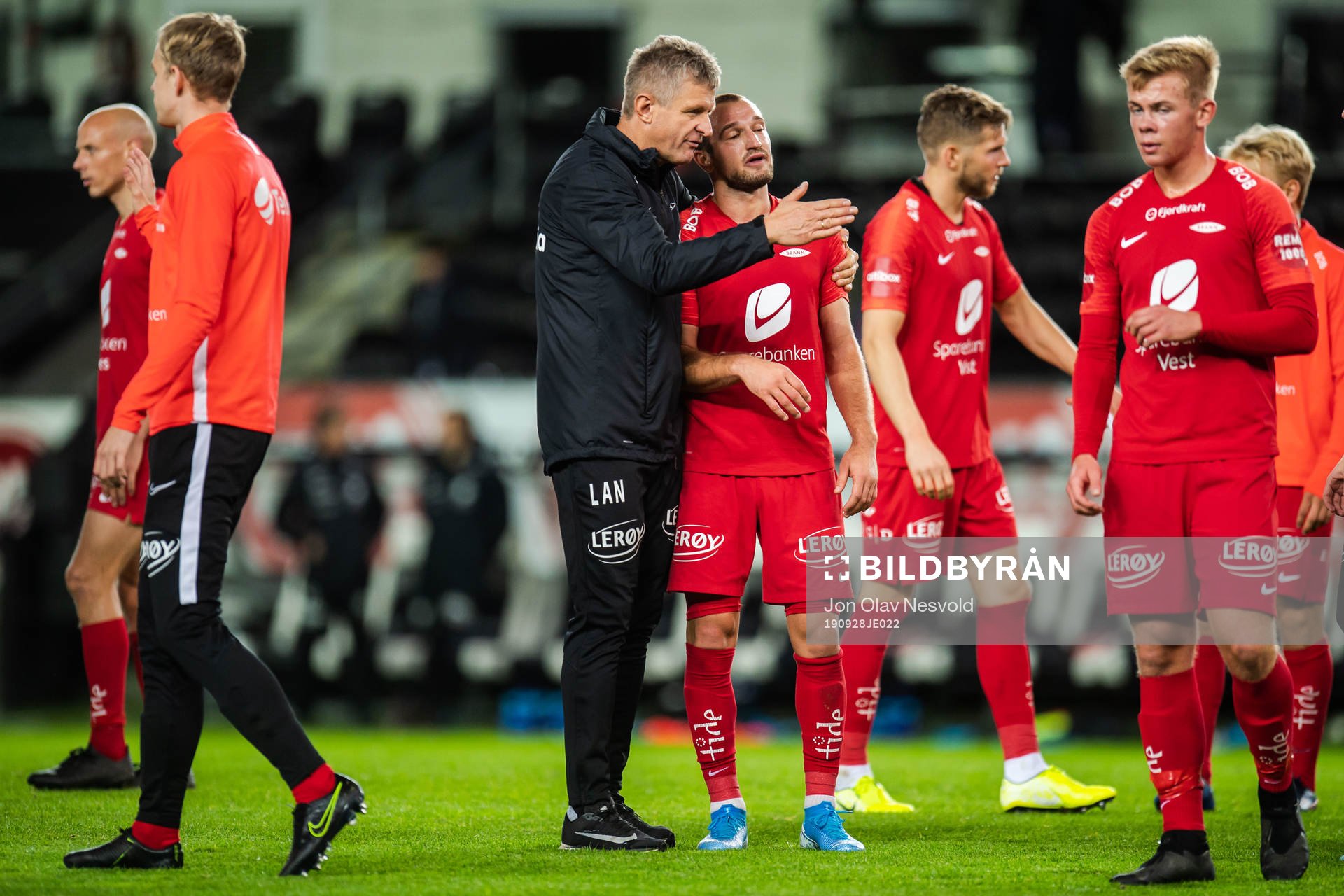 Lars Arne Nilsen, head coach and Veton Berisha of Brann