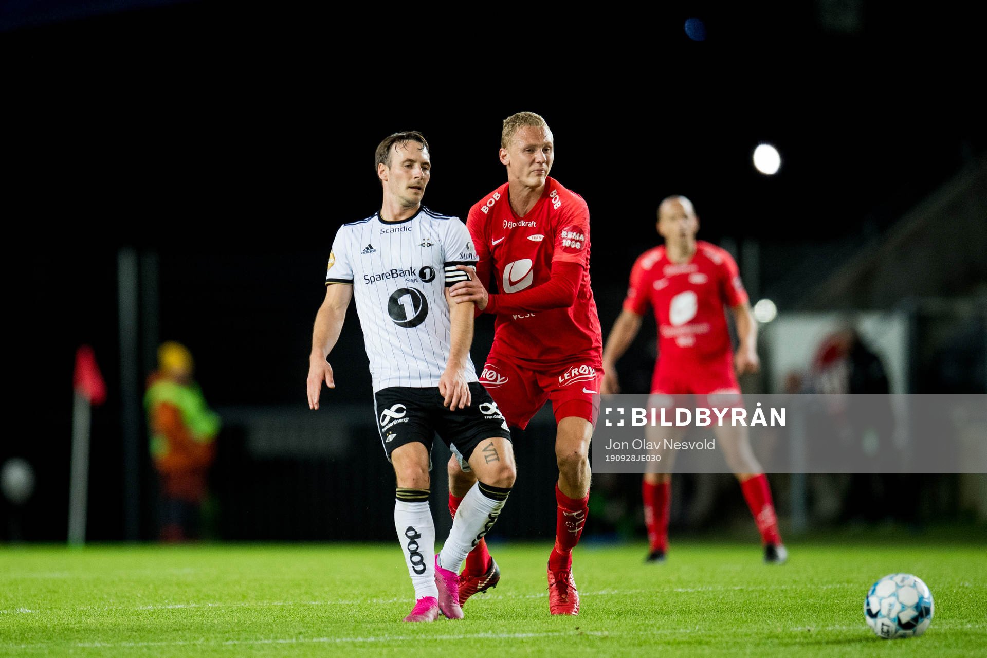 Mike Jensen of Rosenborg and Kristoffer Barmen of Brann