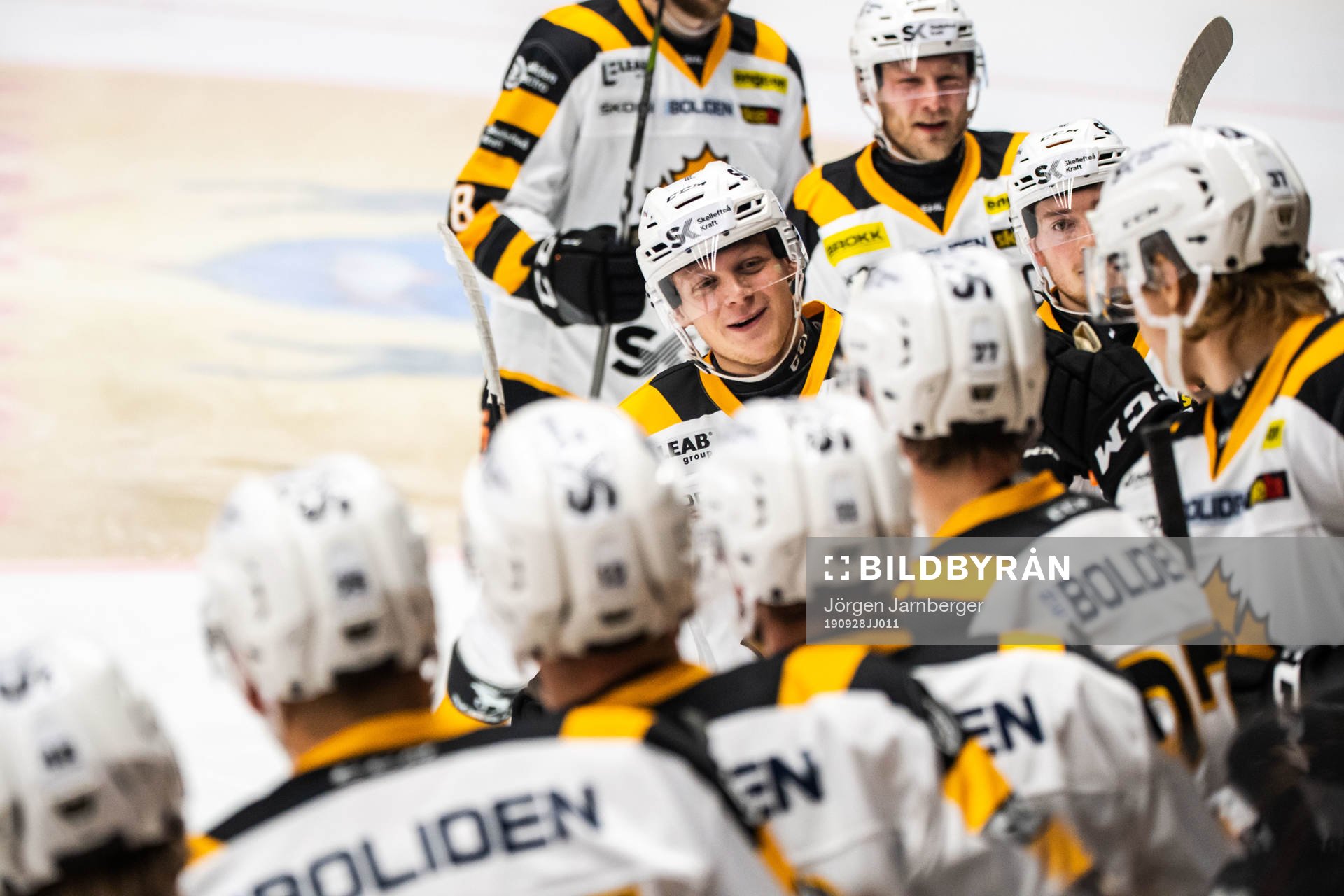 Skellefteås Linus Lindström jublar