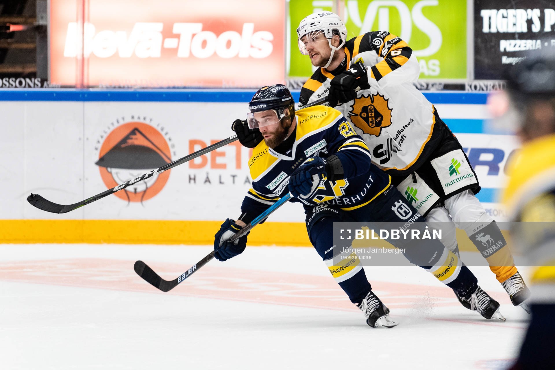 s Christian Sandberg och Skellefteås Filip Berglund