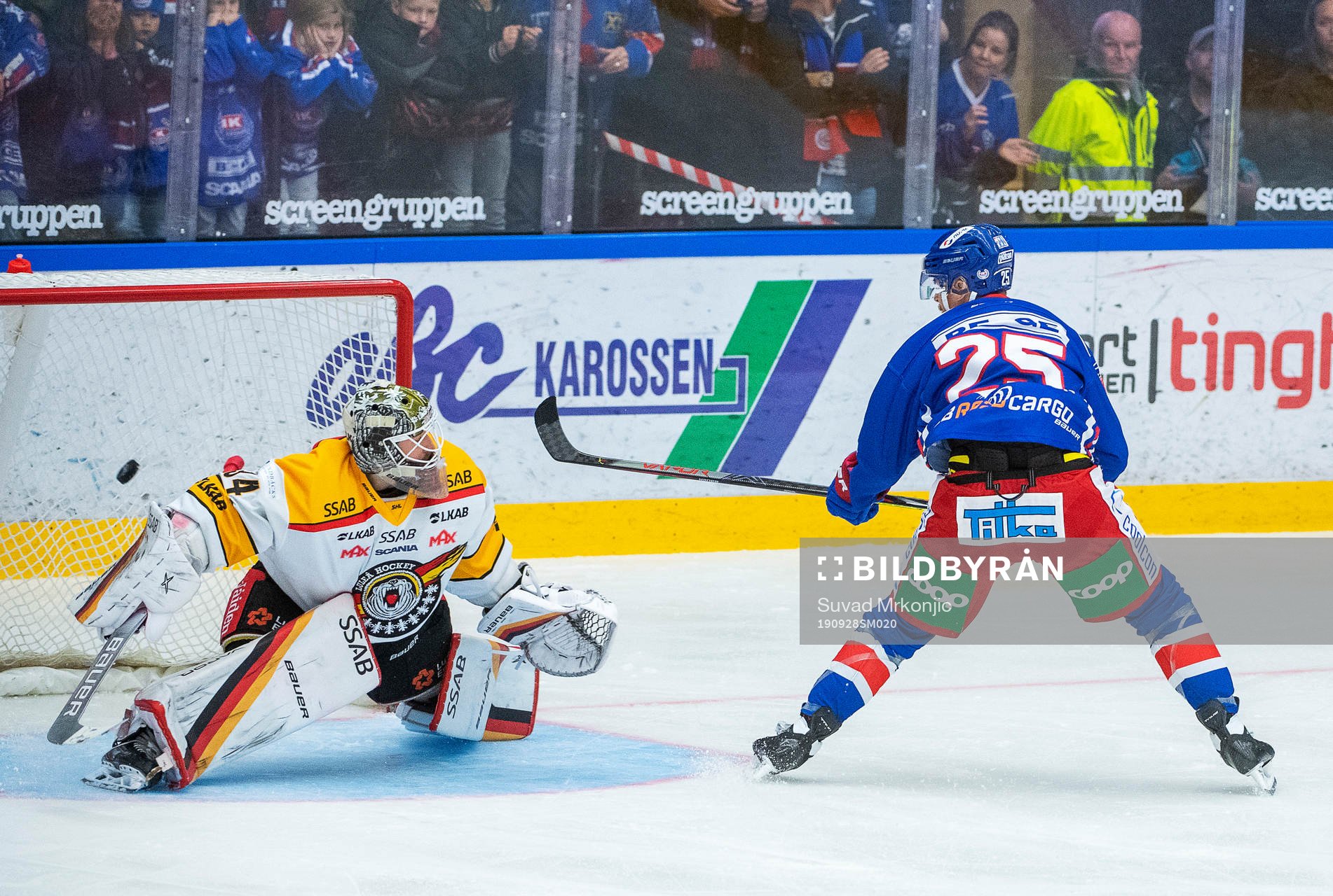 Oskarshamns Johannes Salmonsson gör 1-0 bakom Luleås