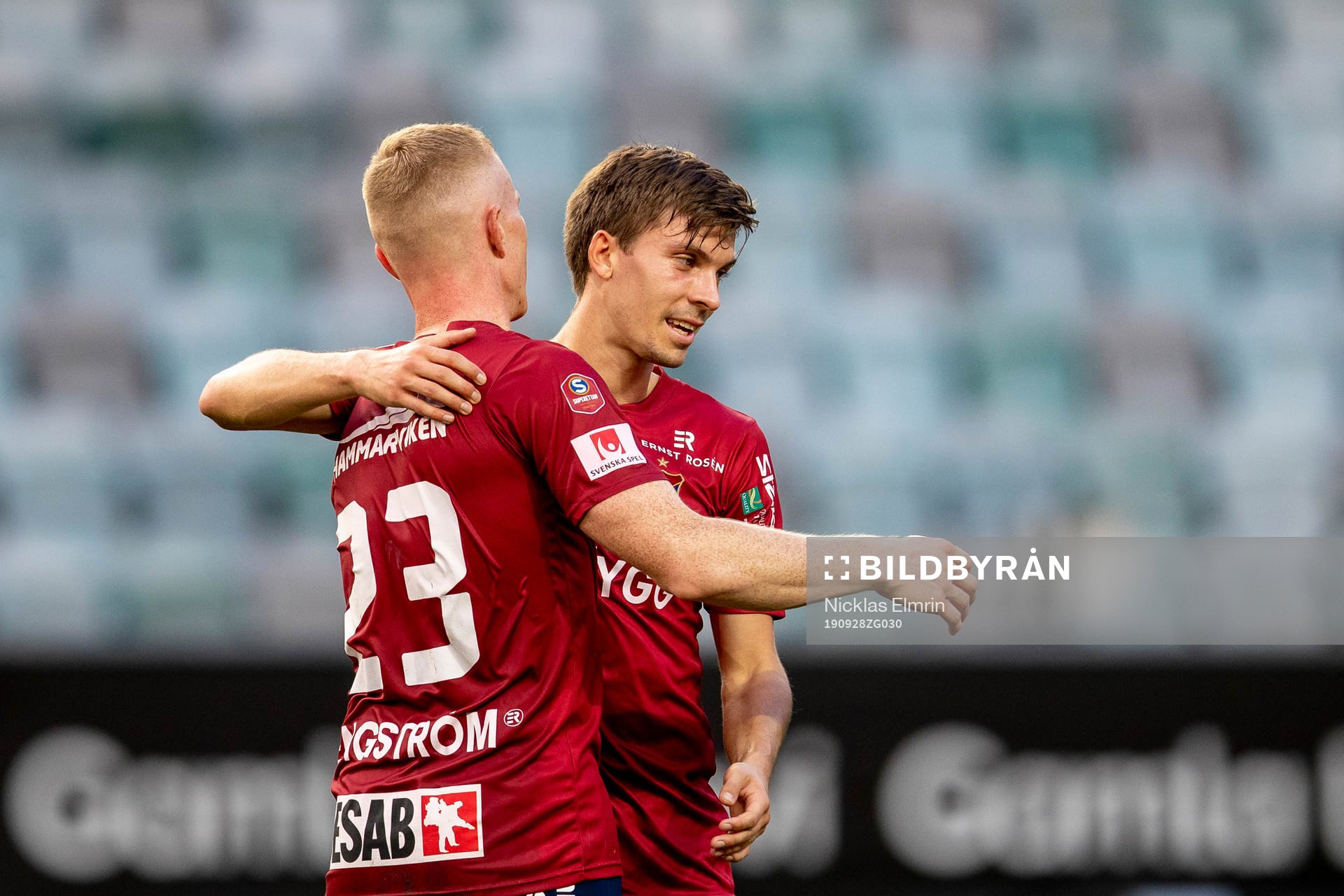 Örgrytes Daniel Paulson och David Engström jublar