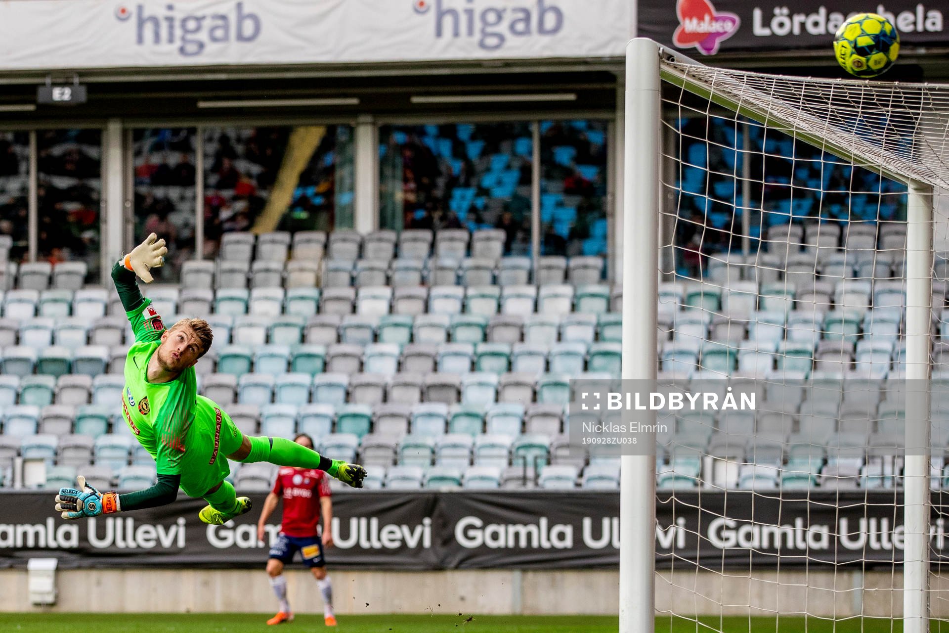 Brommapojkarnas målvakt Simon Graasvoll