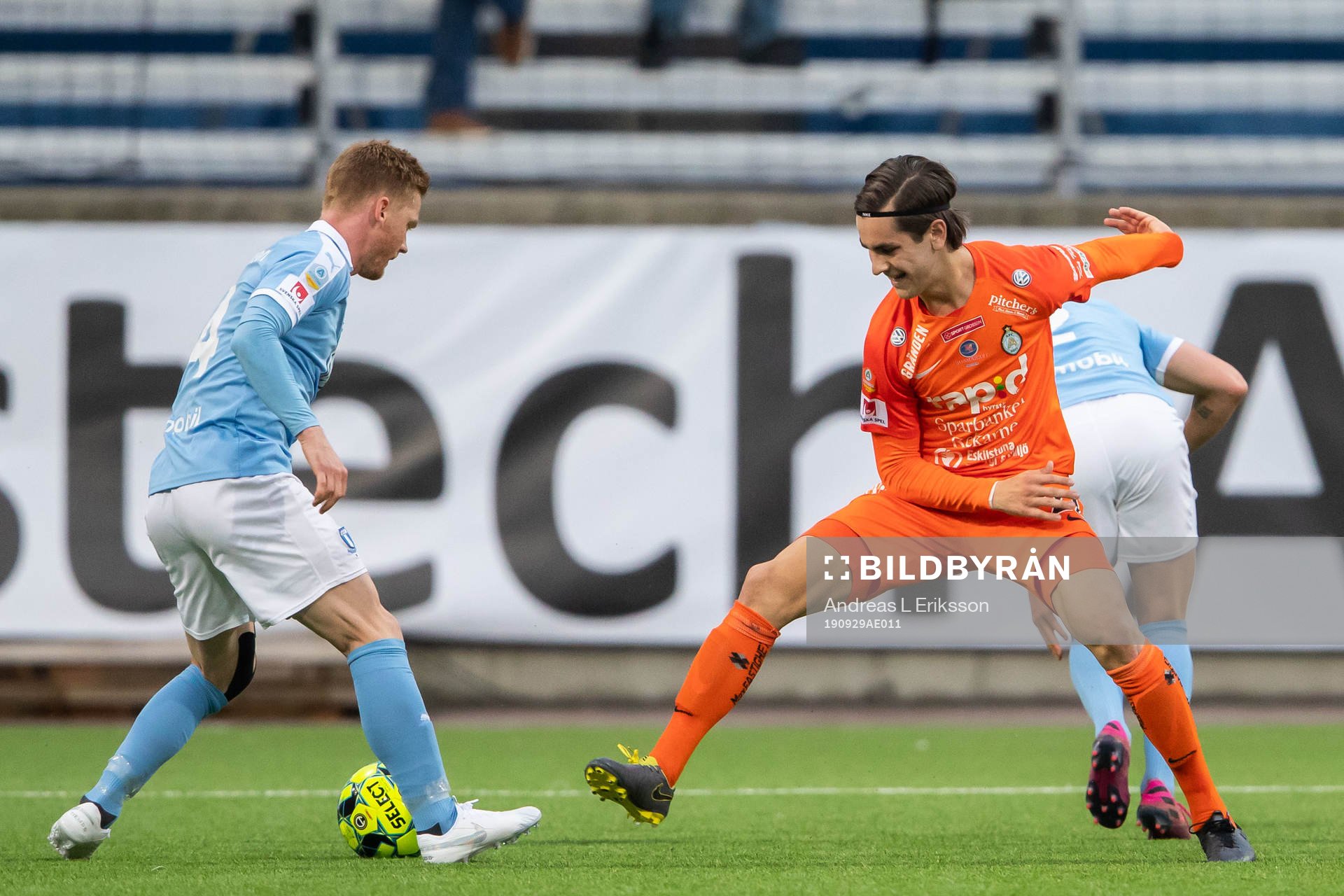 Malmö FFs Anders Christiansen och AFC Eskilstunas Adi Nalic