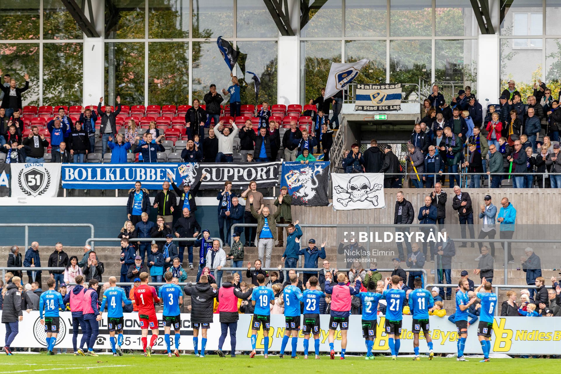 Halmstads spelare jublar