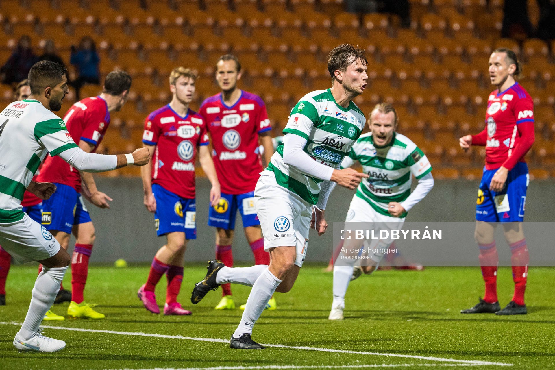 Västerås Jonas Hellgren jublar