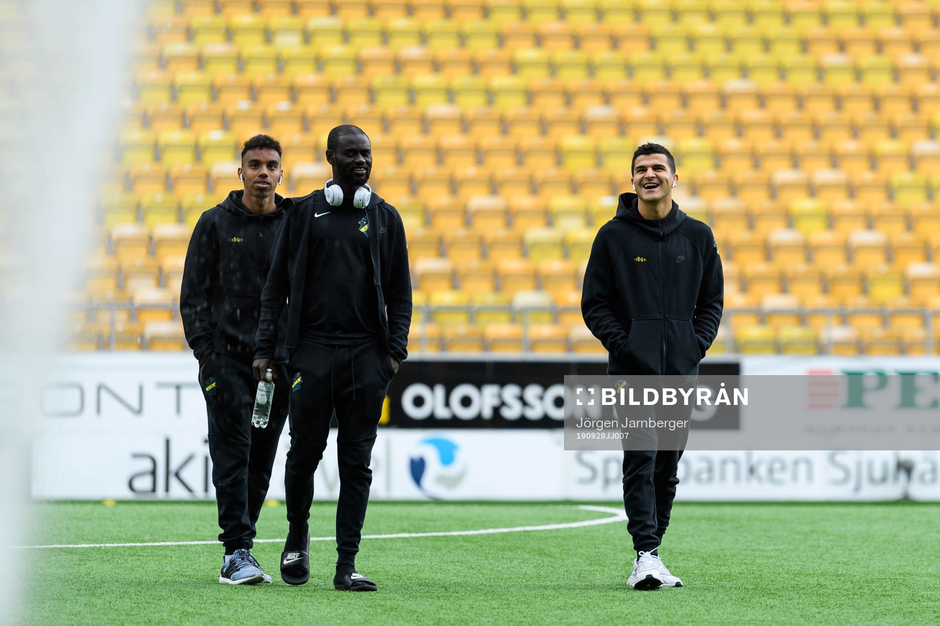s Bilal Hussein, Enoch Kofi Adu och Tarik Elyounoussi