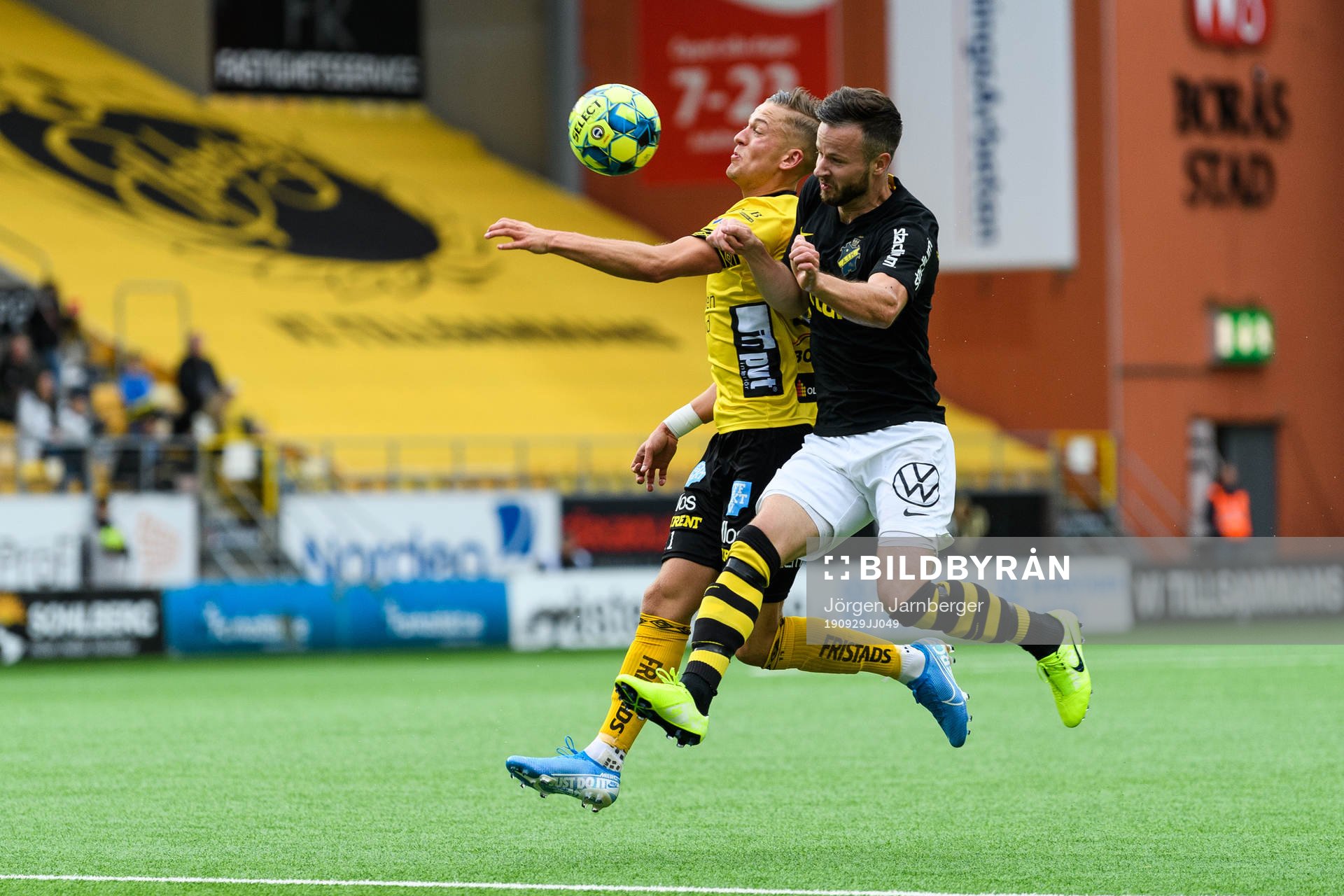s Robert Lundström och Elfsborgs Jesper Karlsson