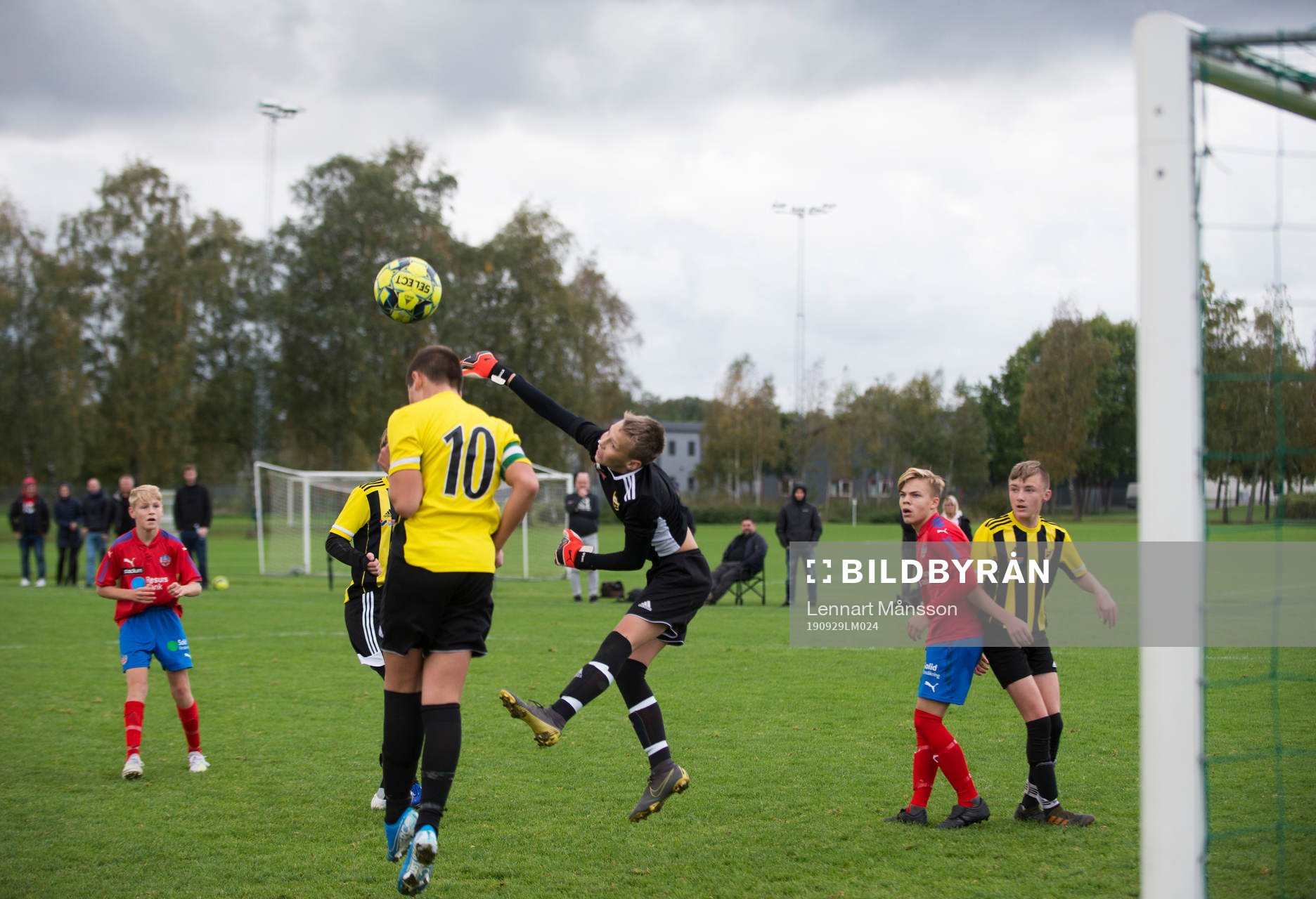 i matchen för pojkar födda 2005 mellan IFK Hässleholm