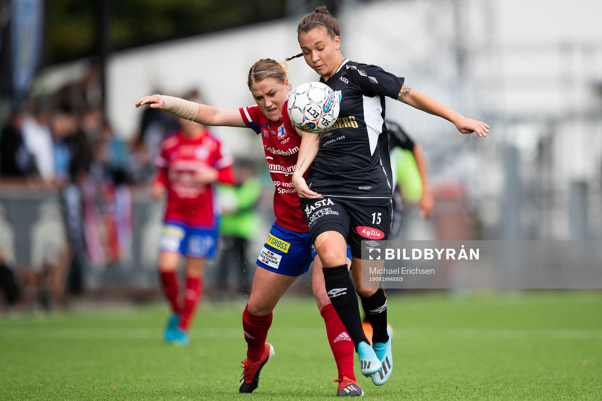 Göteborgs Julia Zigiotti Olme före Vittsjös Catherine