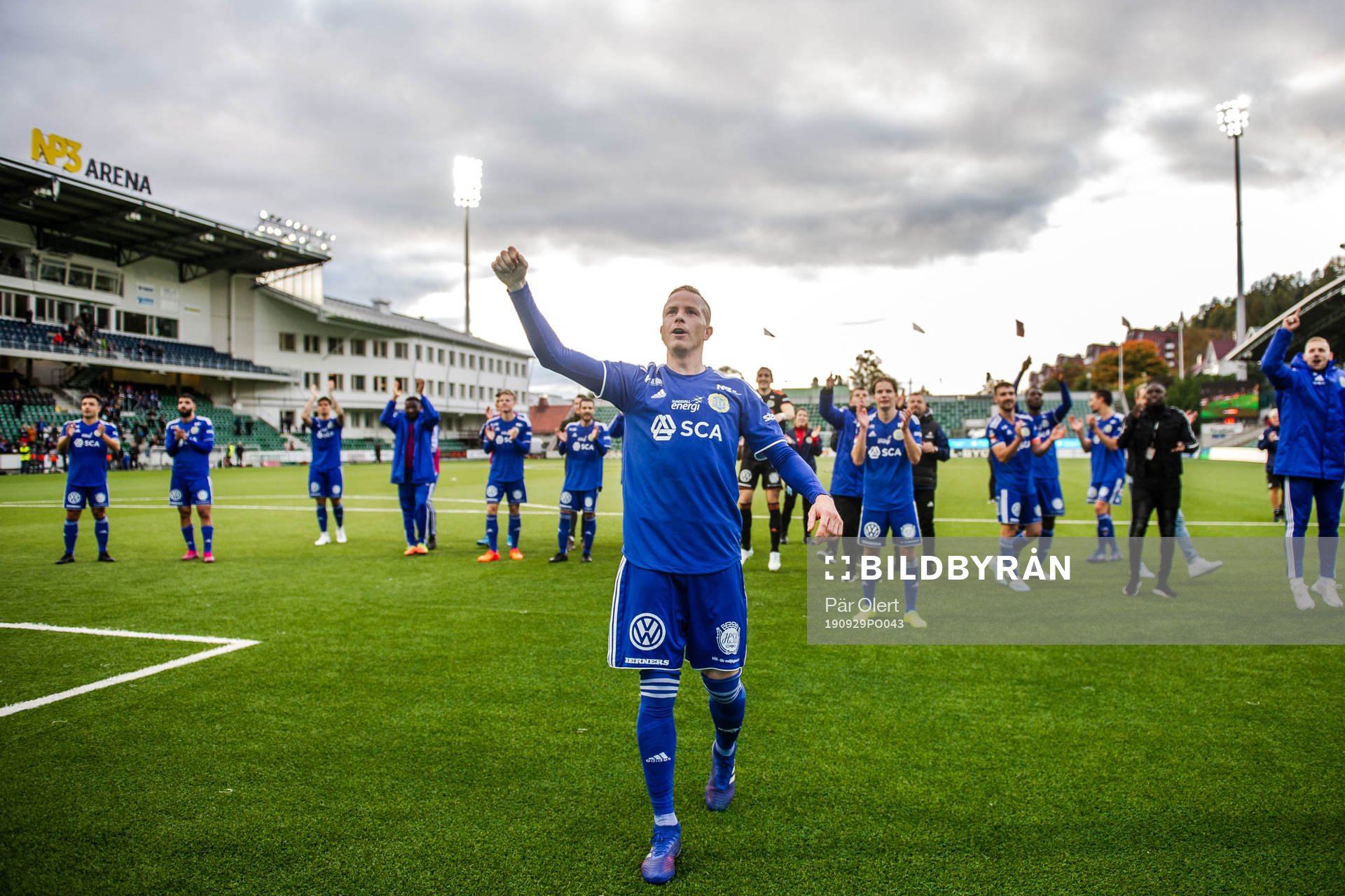 Sundsvalls Tobias Eriksson jublar