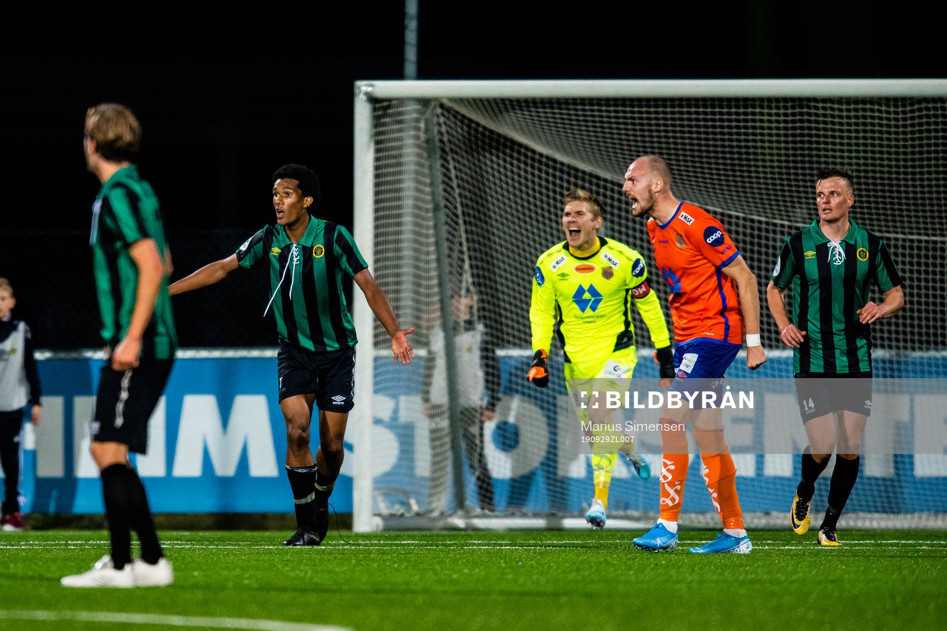 Alfred Richard Scriven of Ull/Kisa and Goalkeeper Andreas