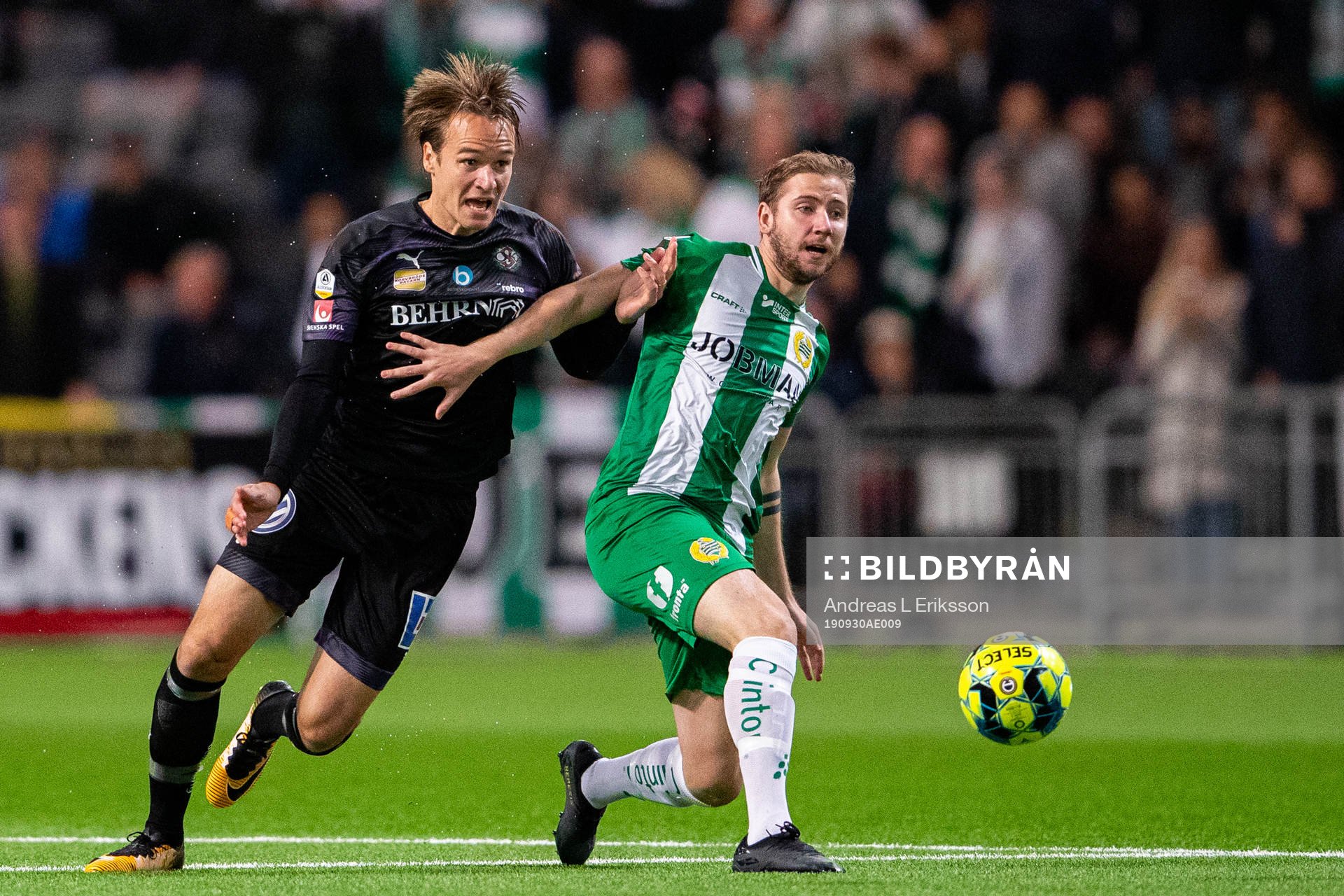 Örebros Viktor Prodell och Hammarbys Darijan Bojanic