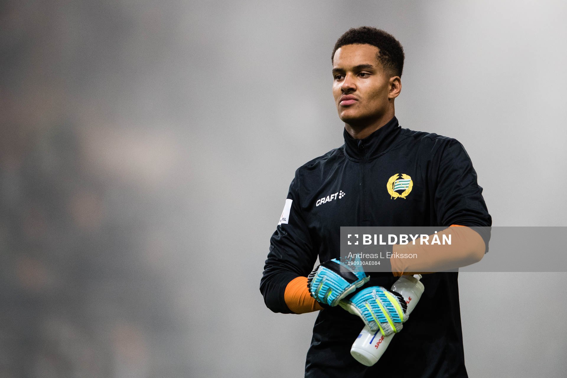 Hammarbys målvakt Oliver Dovin
