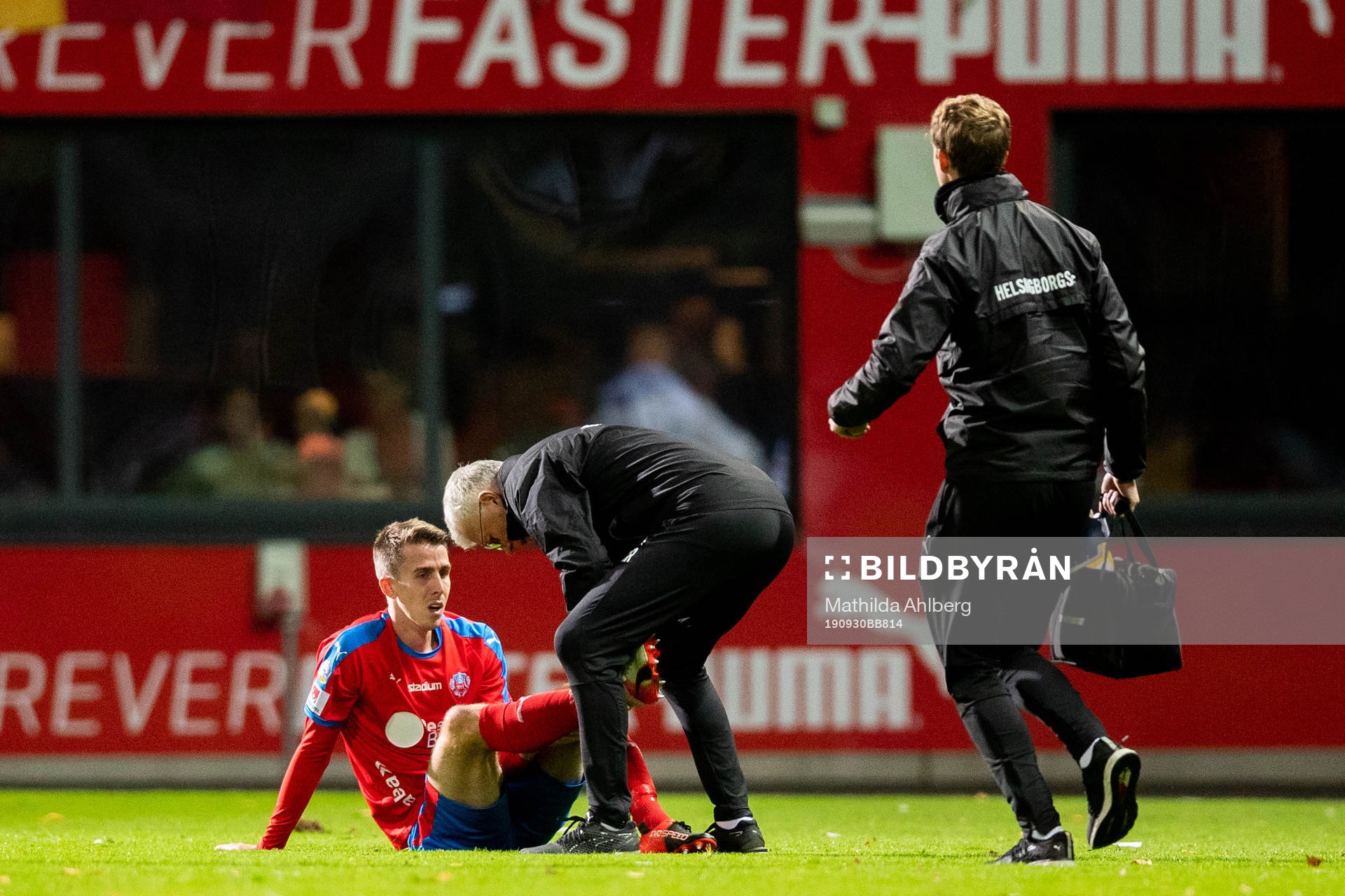 Helsingborgs Adam Eriksson får vård