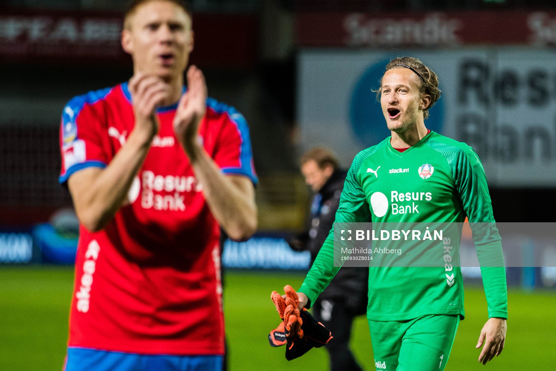 Helsingborgs målvakt Anders Lindegaard jublar