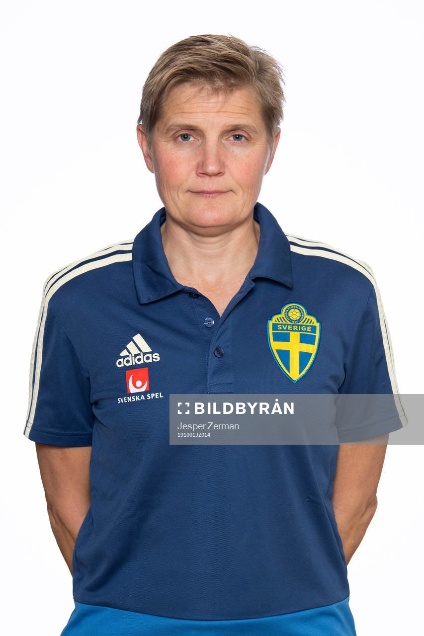 Åsa Lönnkvist, Fysioterapeut i U23-landslaget