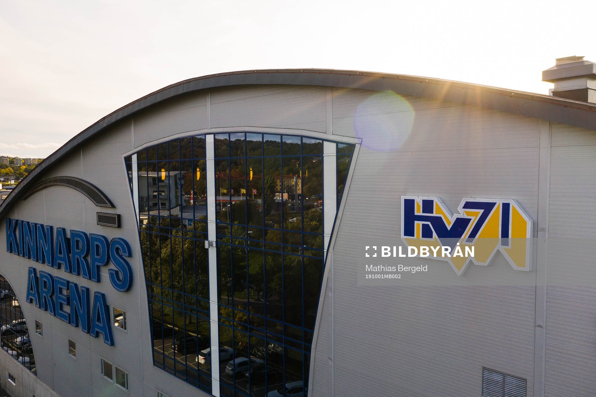 Drönarvy över Kinnarps Arena