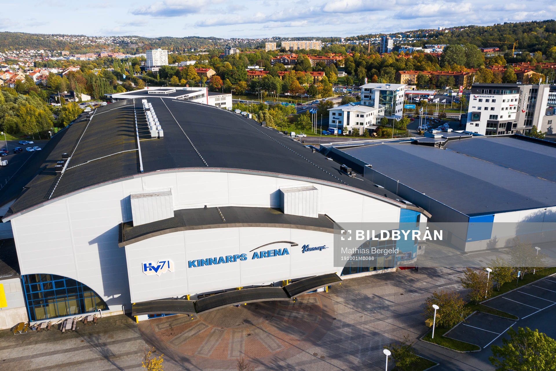 Drönarvy över Kinnarps Arena
