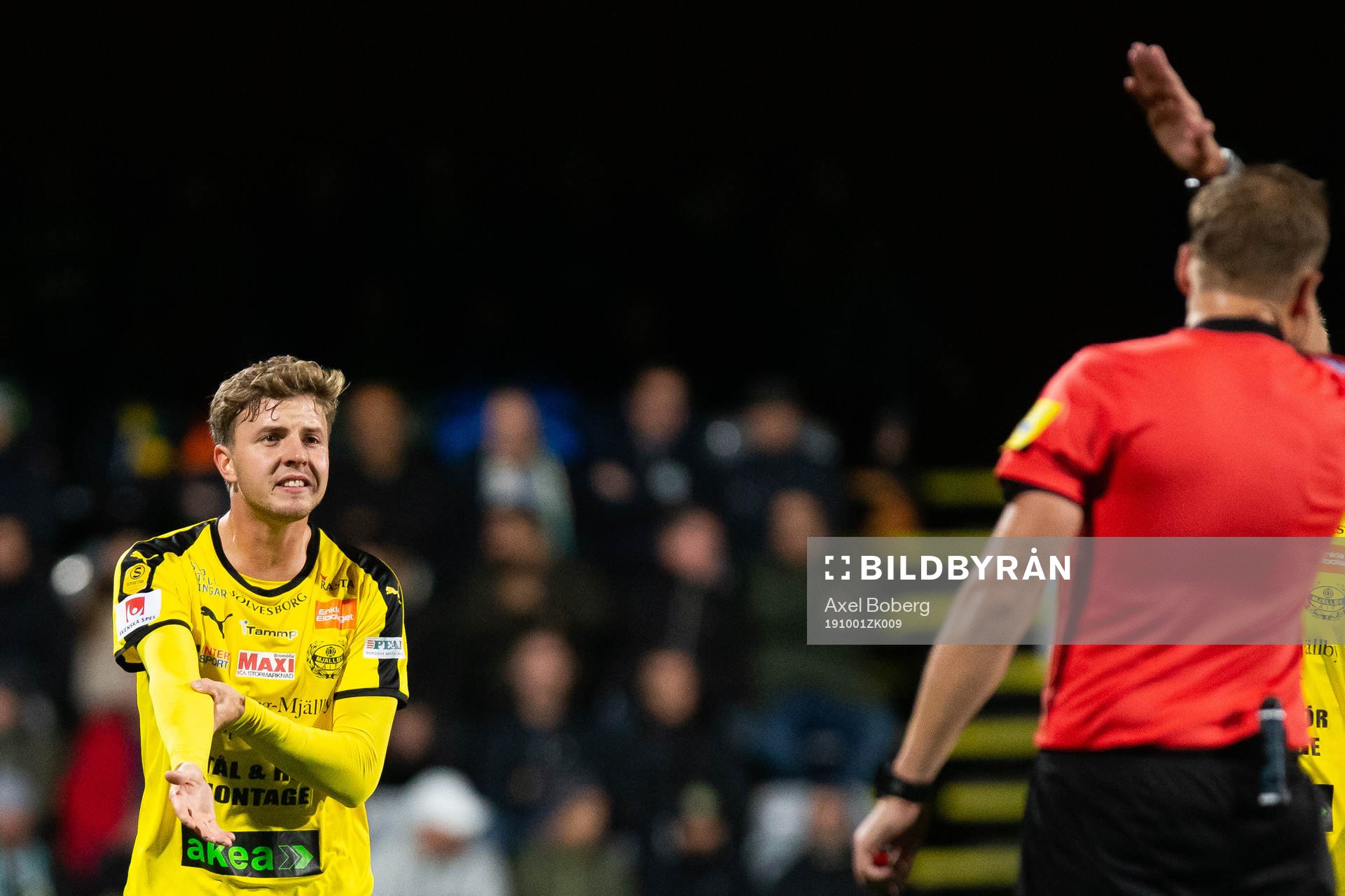 Mjällbys Joel Nilsson deppar