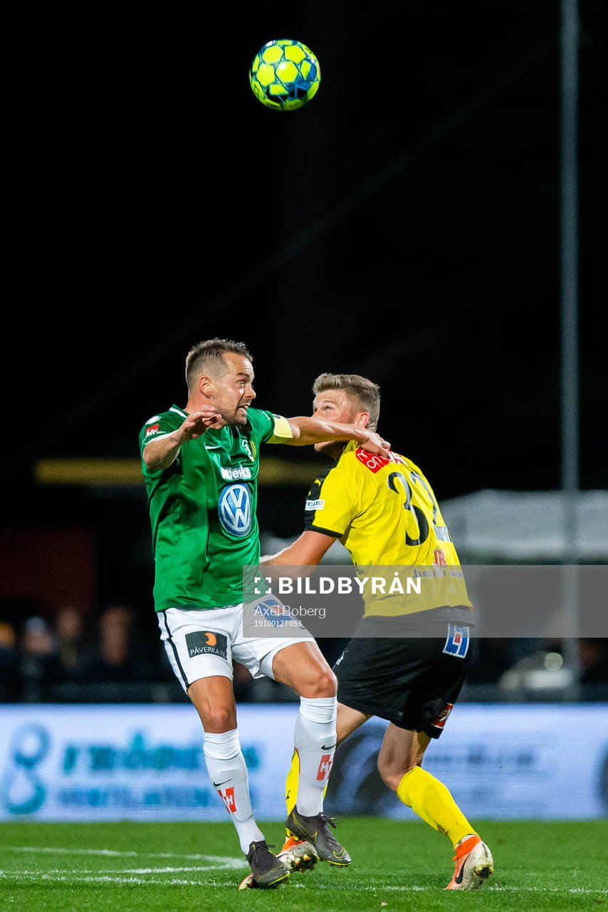 Jönköpings Fredric Fendrich och Mjällbys Erik Pärsson