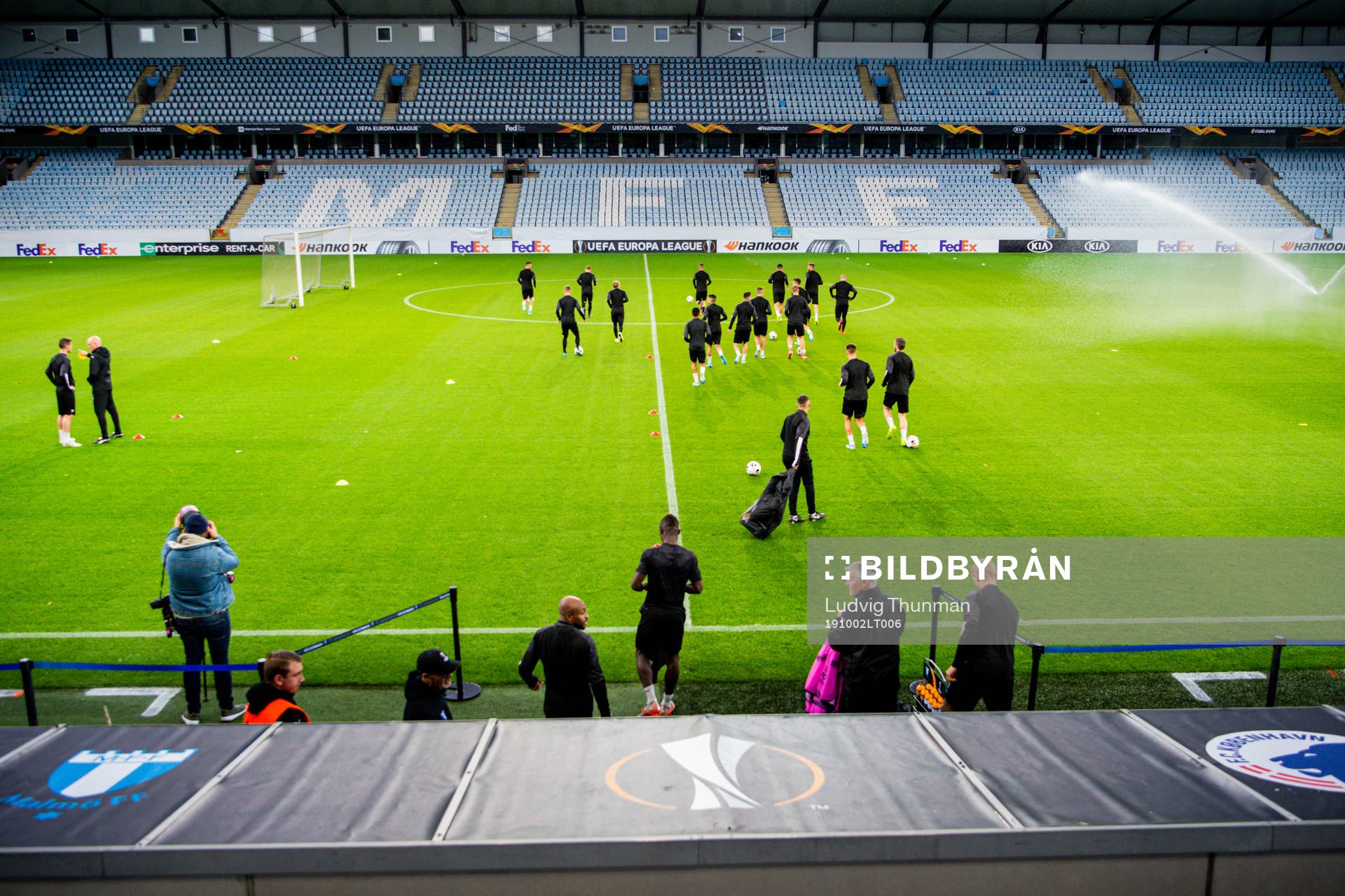 Players enter the pitch for a practice