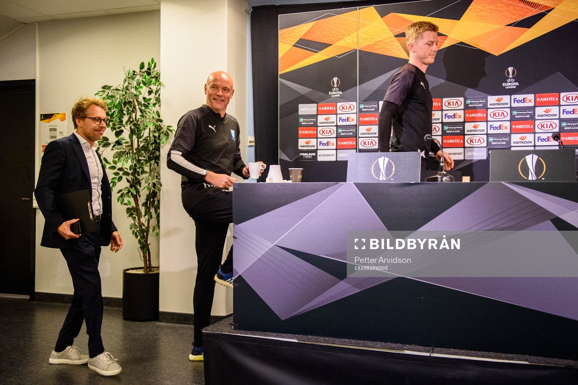 Communications officer Peter Åhlander, Uwe Rösler, head